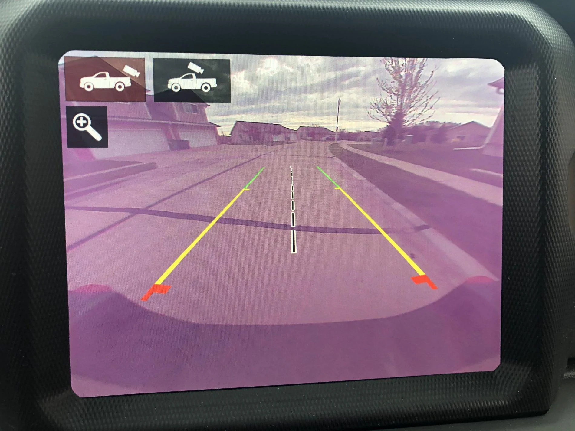 Jeep Gladiator Backup Camera Pink? 19FA135C-0796-4DF5-987E-3F7EF771BBD3