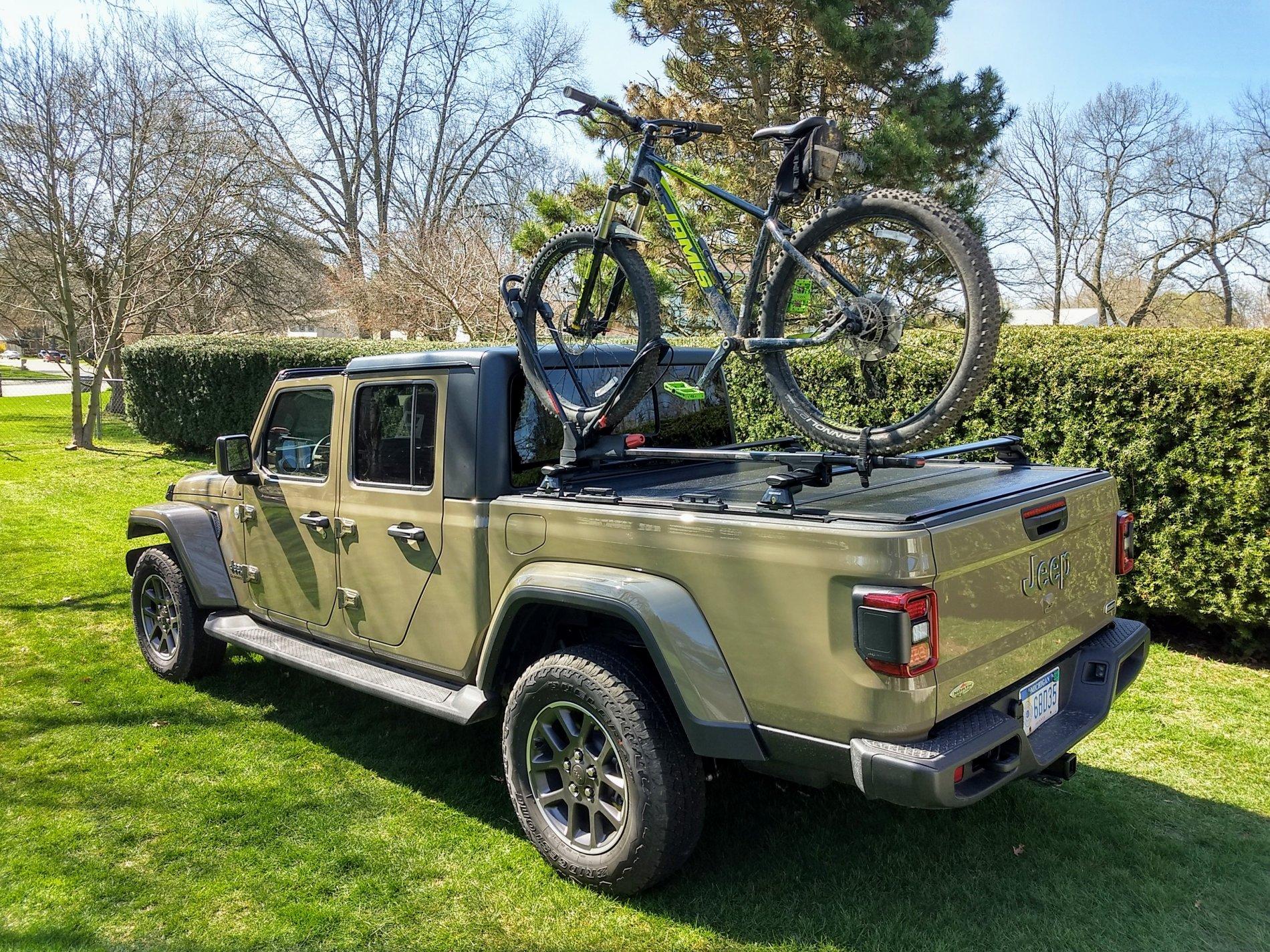 Jeep Gladiator Bed cover with rack IMG_20200426_163012517_HDR