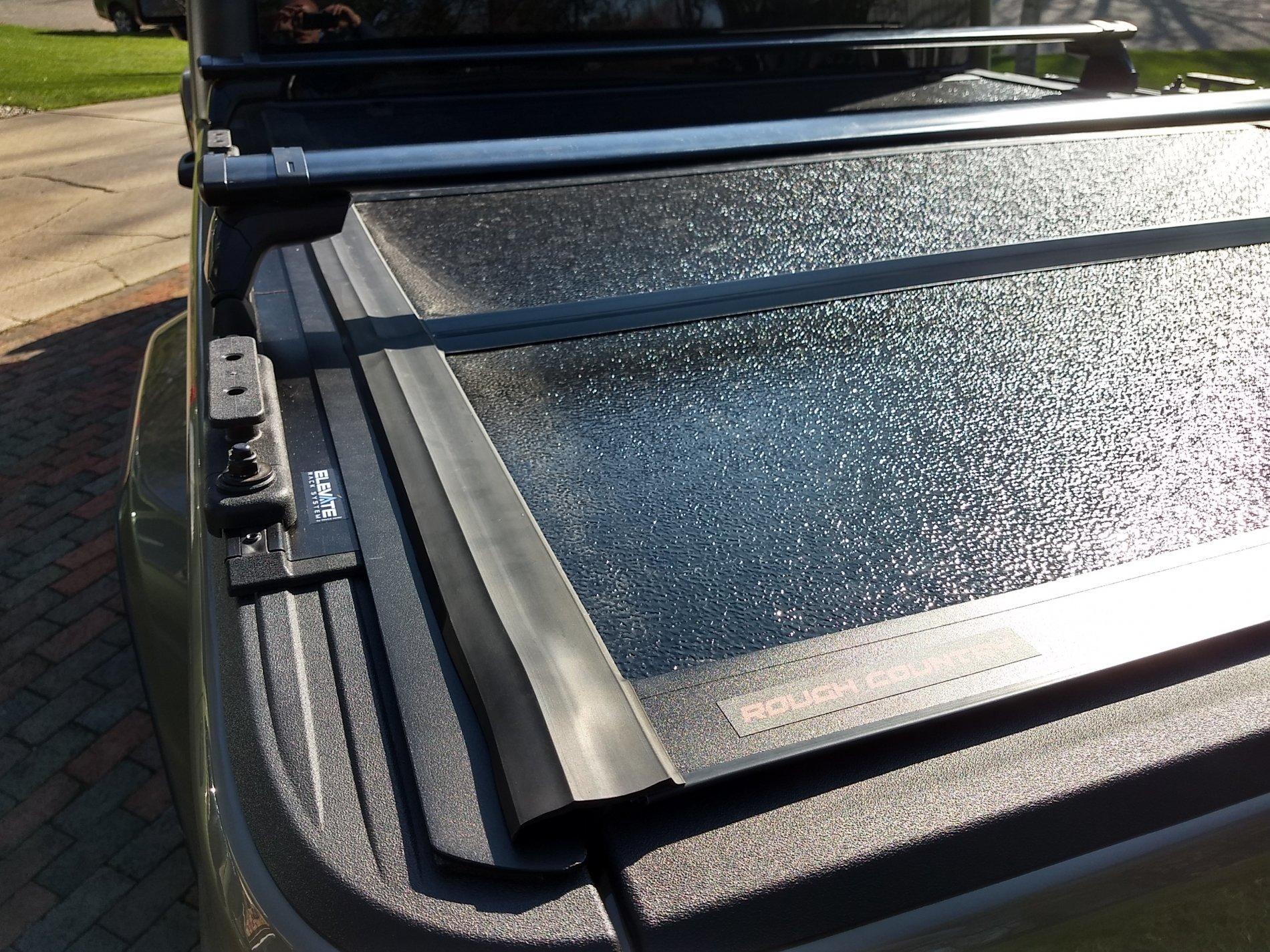 Jeep Gladiator Bed cover with rack IMG_20200426_175324454_HDR