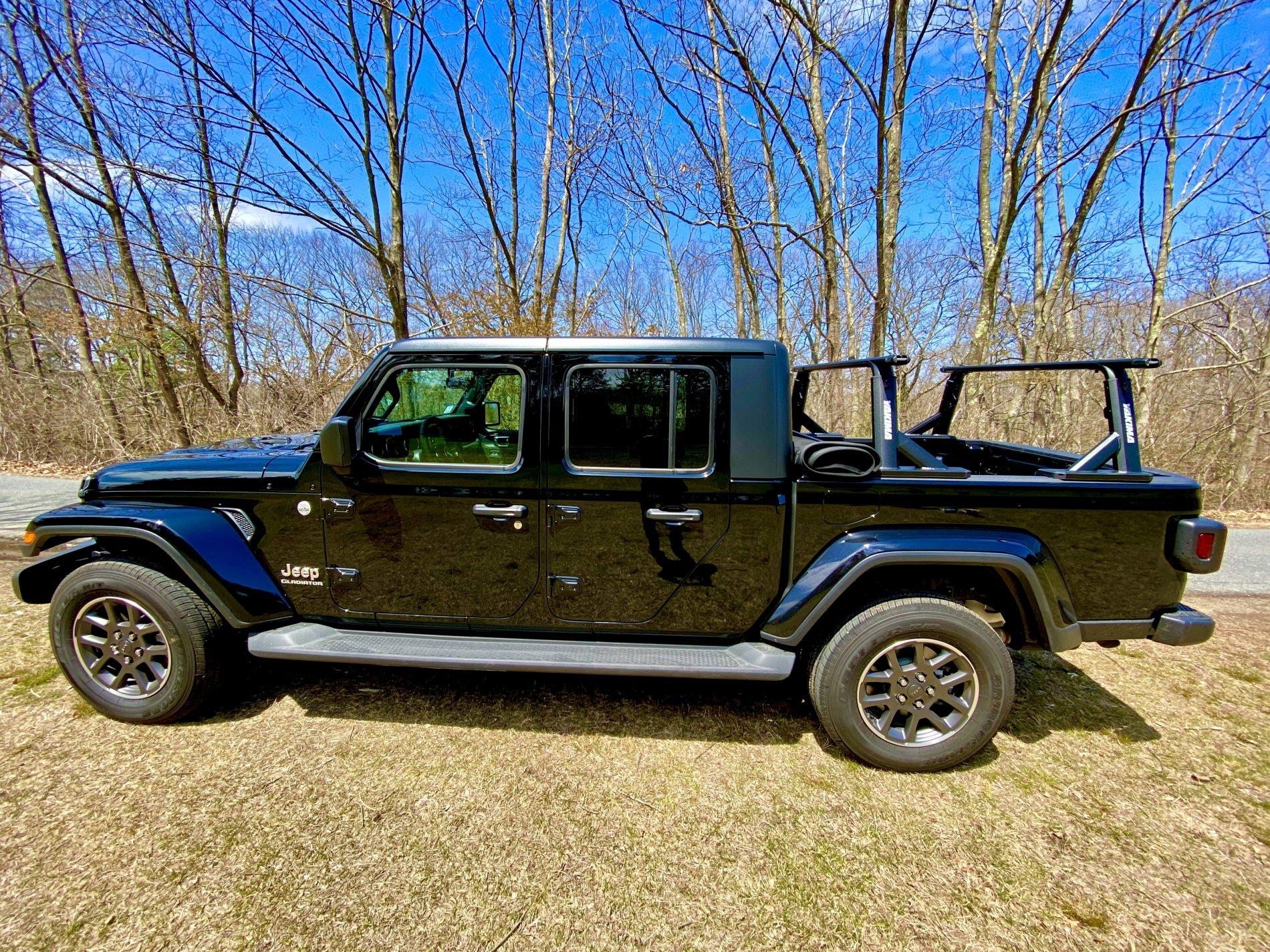Jeep Gladiator Yakima Overhaul ordered. What to do with the factory roll up tonneau? B226D7C4-AECE-4276-A09F-F8794DD89295