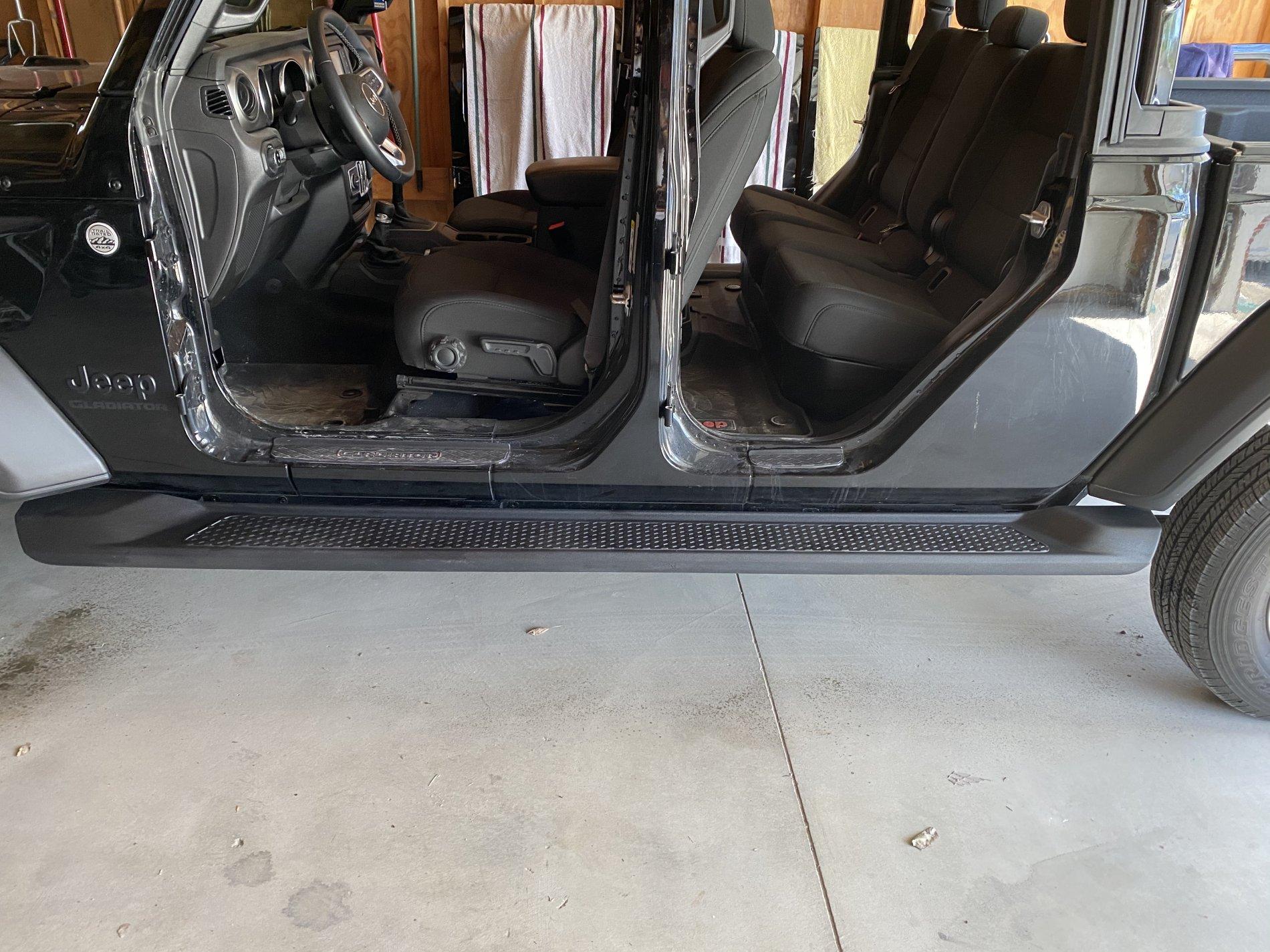 Jeep Gladiator OEM Gladiator Running Boards 8B1B8691-0DE6-4E53-9FBA-C1AC7A516EEA