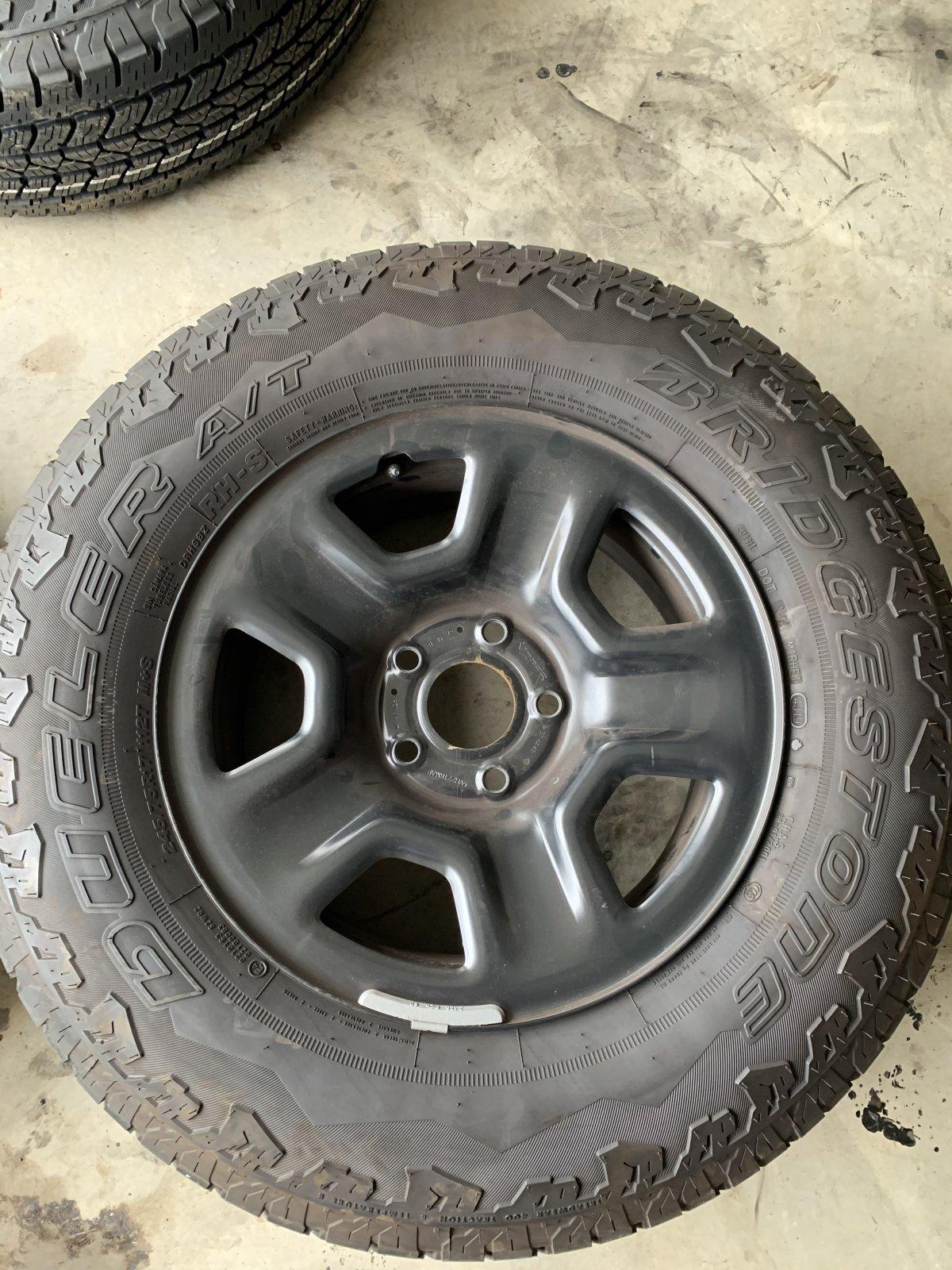 Jeep Gladiator Black sport take offs 1B546719-6E79-483D-9775-4098B22527FB