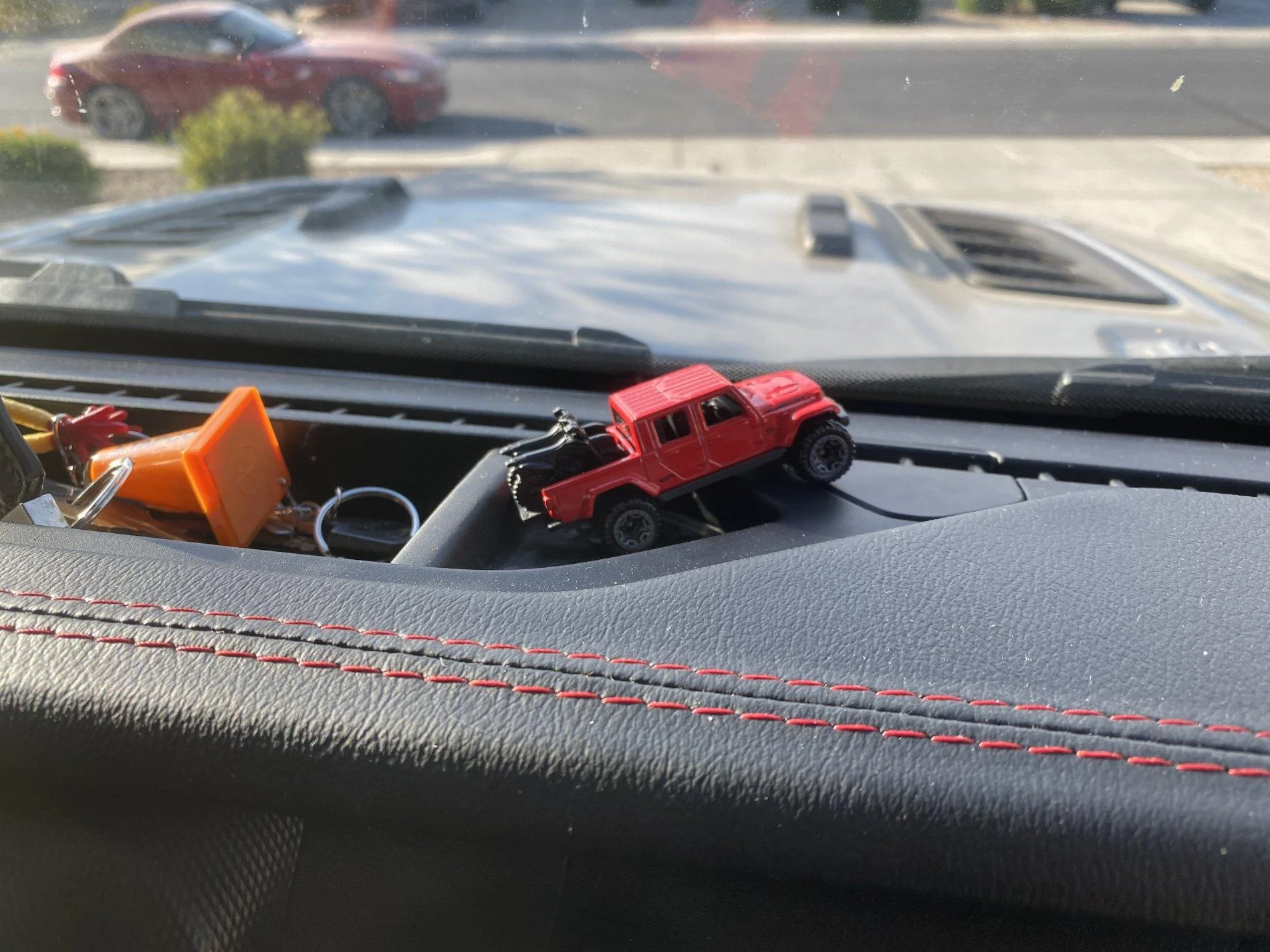 Jeep Gladiator 2020 Jeep Gladiator Hotwheels Released IMG_6531