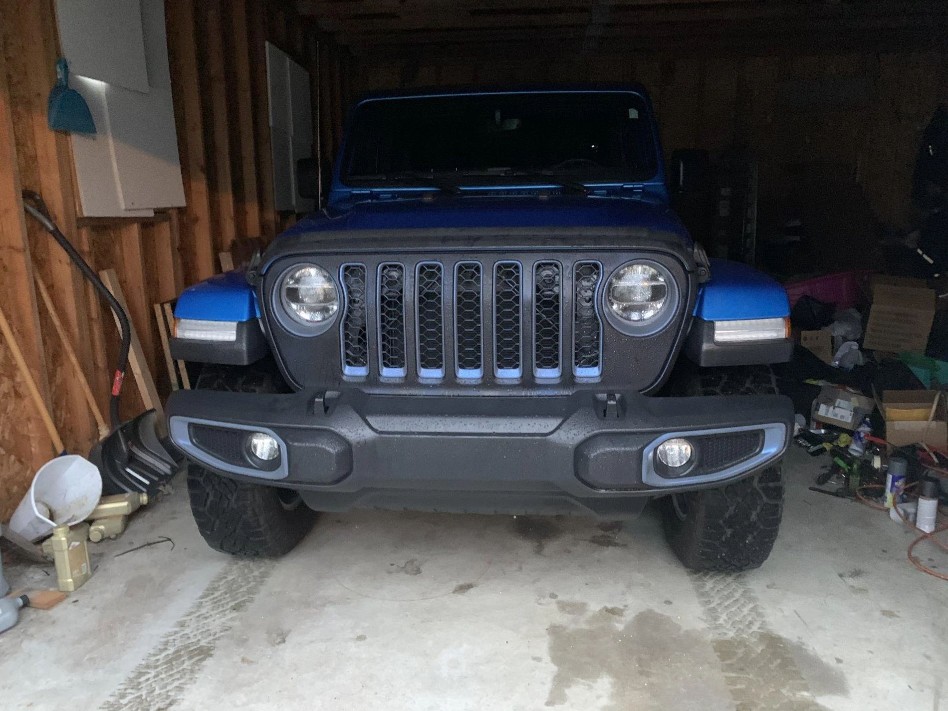 Jeep Gladiator Paint your stock grill vs. buying new one? FB865B5C-6320-4C8E-A6EC-85E6E79D01C4