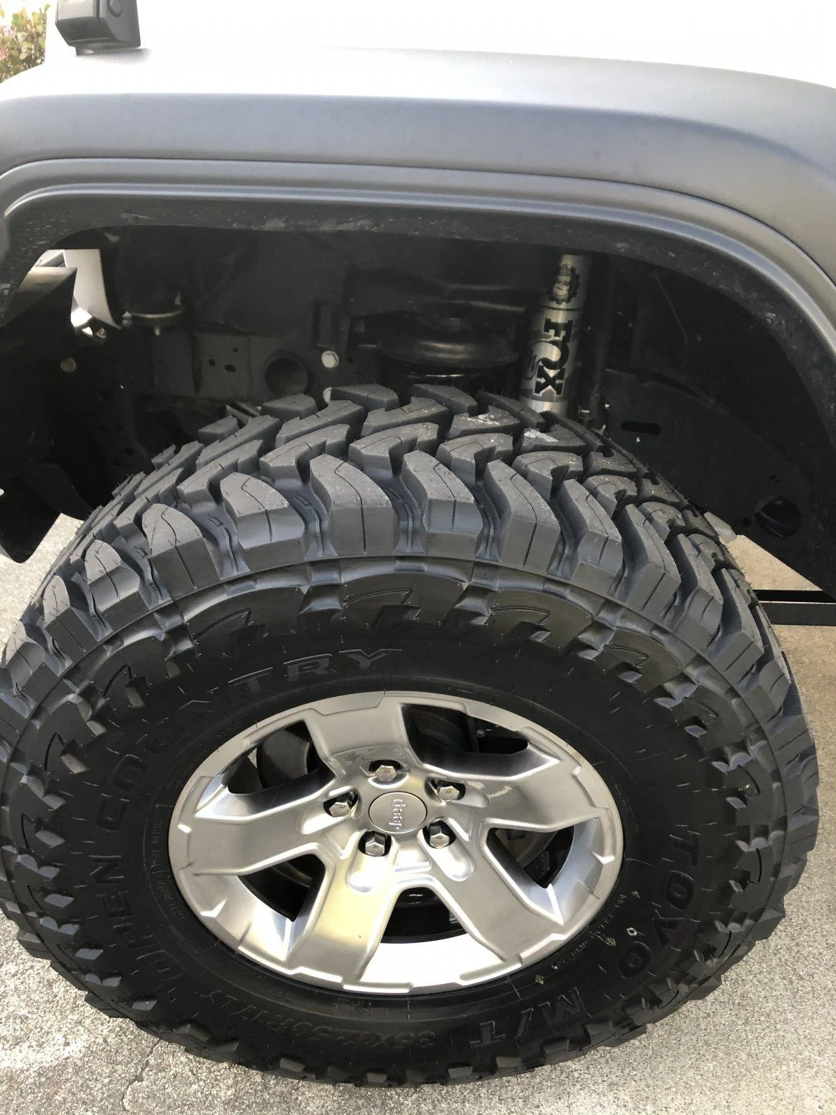 Jeep Gladiator Greg’s white JT max tow 00024876-7743-413E-8A43-2A8D87EB8760