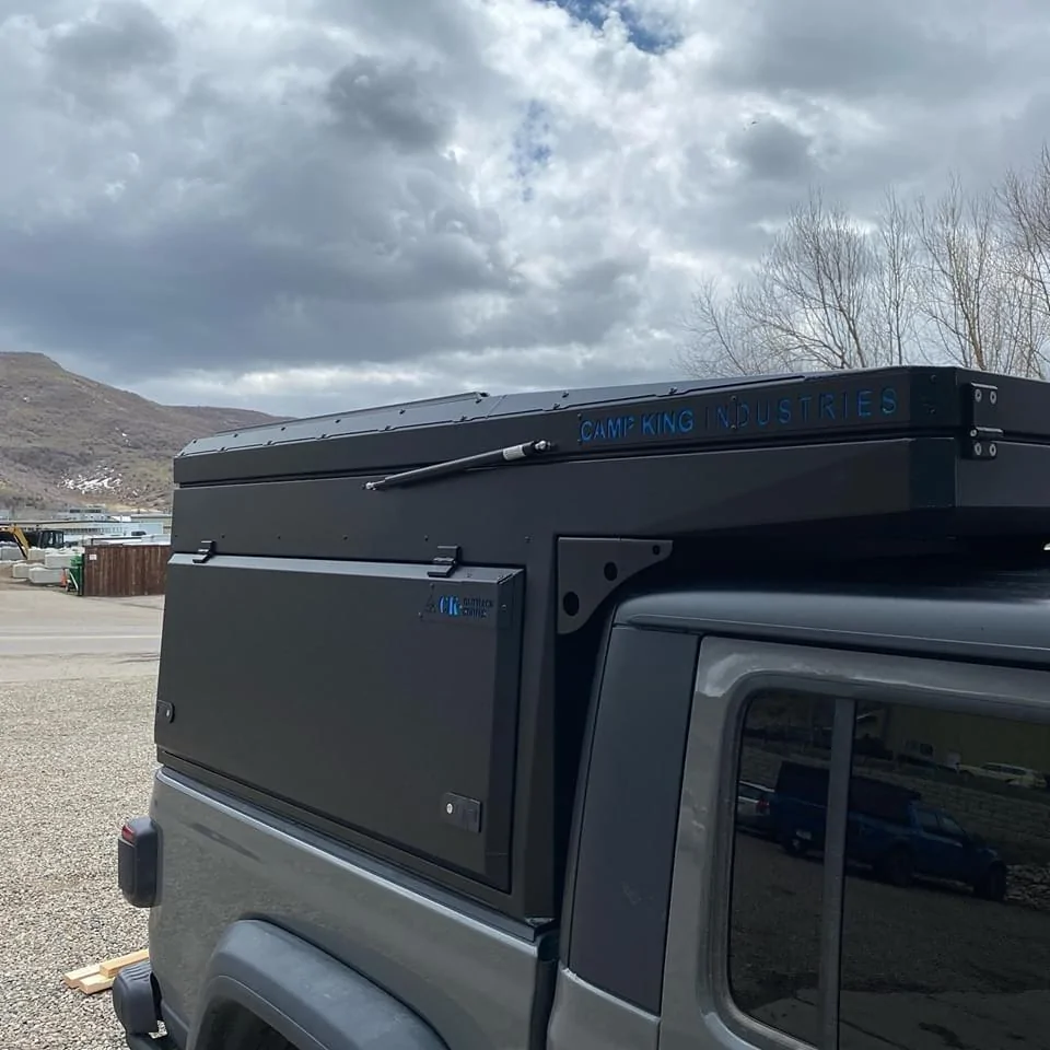 Jeep Gladiator Camp King Industries / Sloop Imports 2E24166B-EDE9-4D84-A391-CC8CE973619D