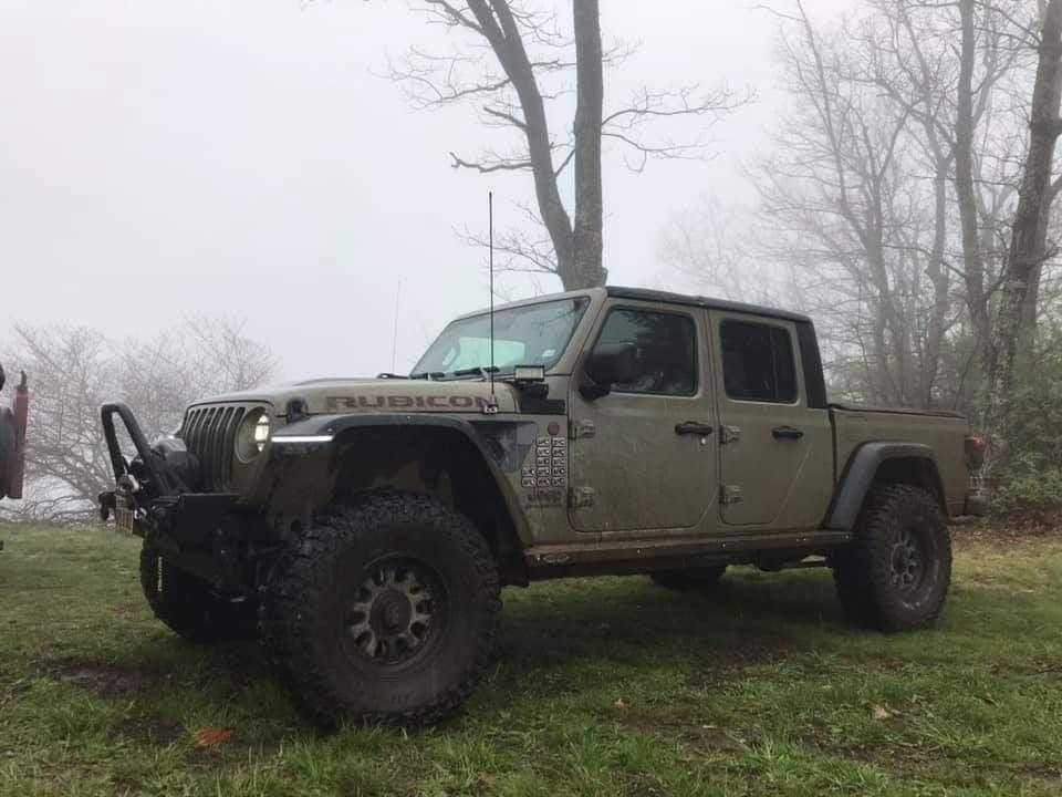 Jeep Gladiator JeepNCrowd's Overland/Rescue Build 94889307_3717528341622942_5533952016709058560_n