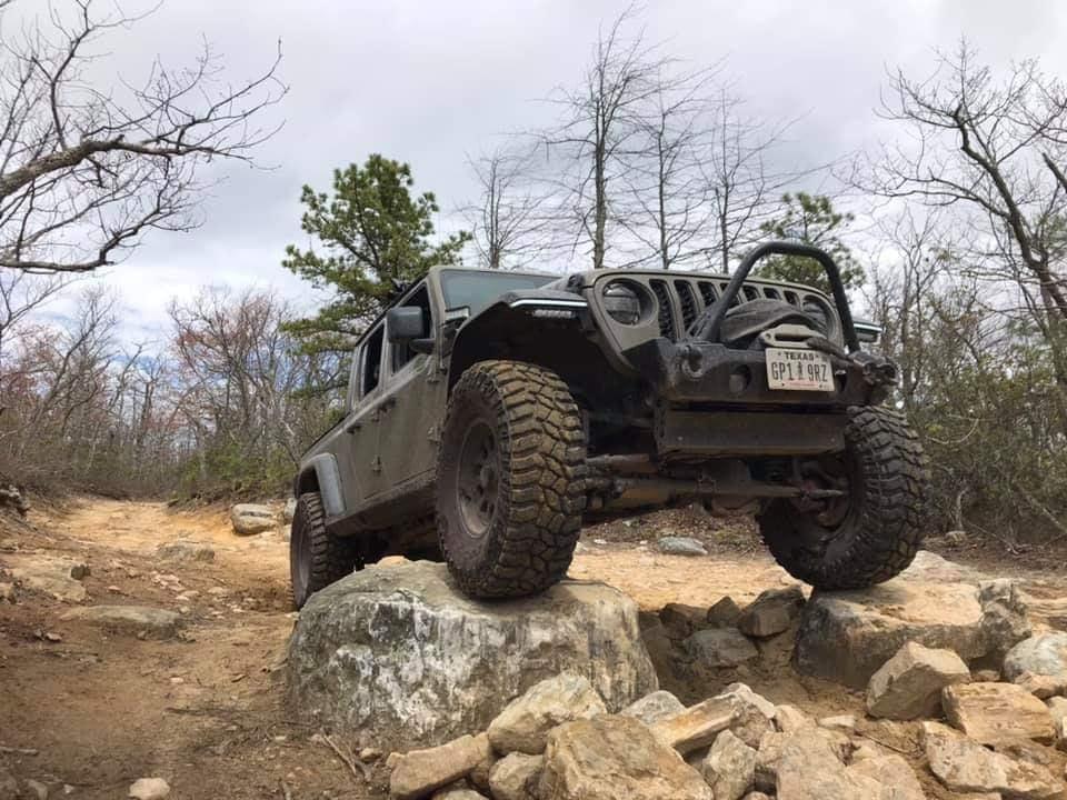 Jeep Gladiator JeepNCrowd's Overland/Rescue Build 94930960_3717526324956477_3318767821424427008_n