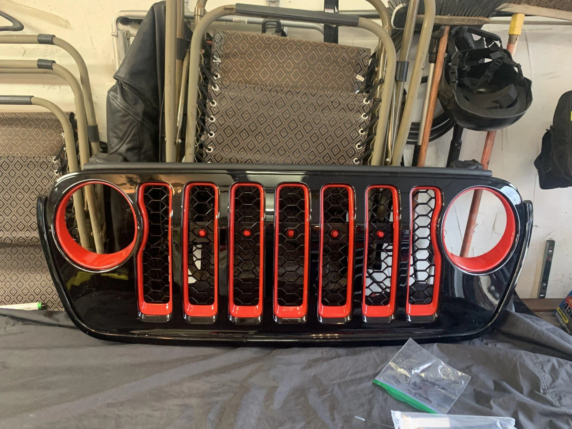 Jeep Gladiator Paint your stock grill vs. buying new one? 58FE52FE-CF06-41FB-9571-7B75604C2C17