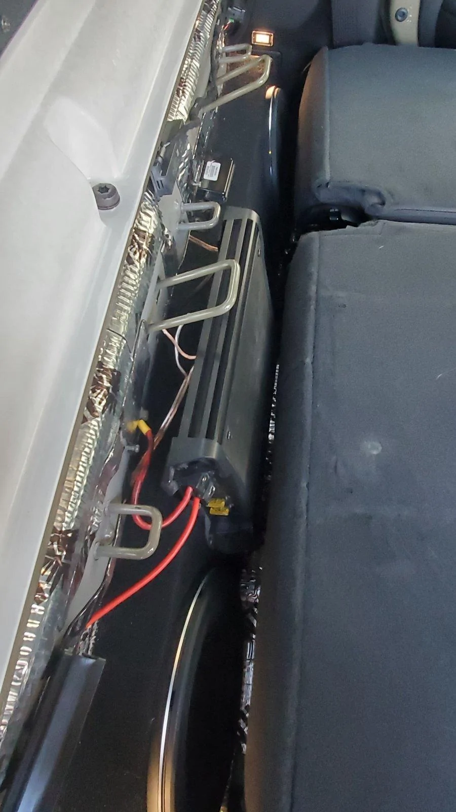Jeep Gladiator (GROUND SHAKER) SUBWOOFER ENCLOSURE 20200501_092649