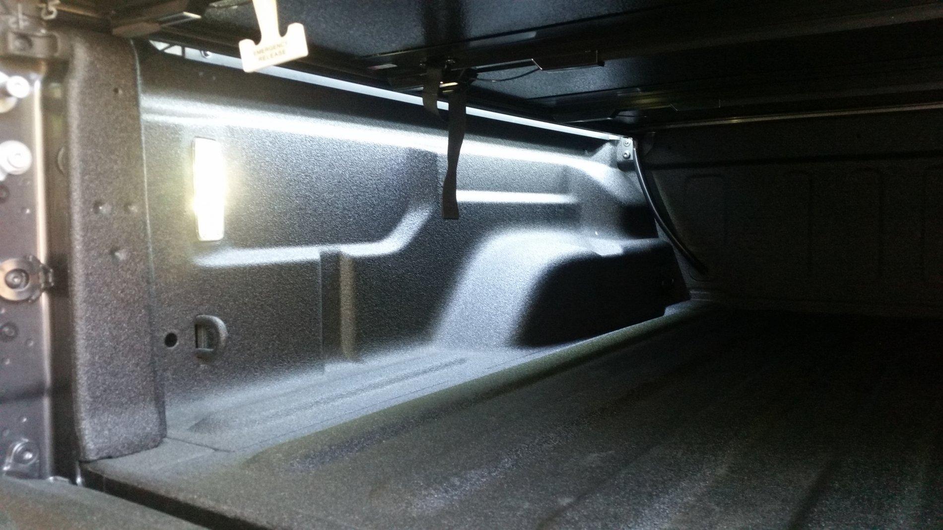 Jeep Gladiator First Look: Sidetrack LED System for JL and Gladiator! 20200425_125817