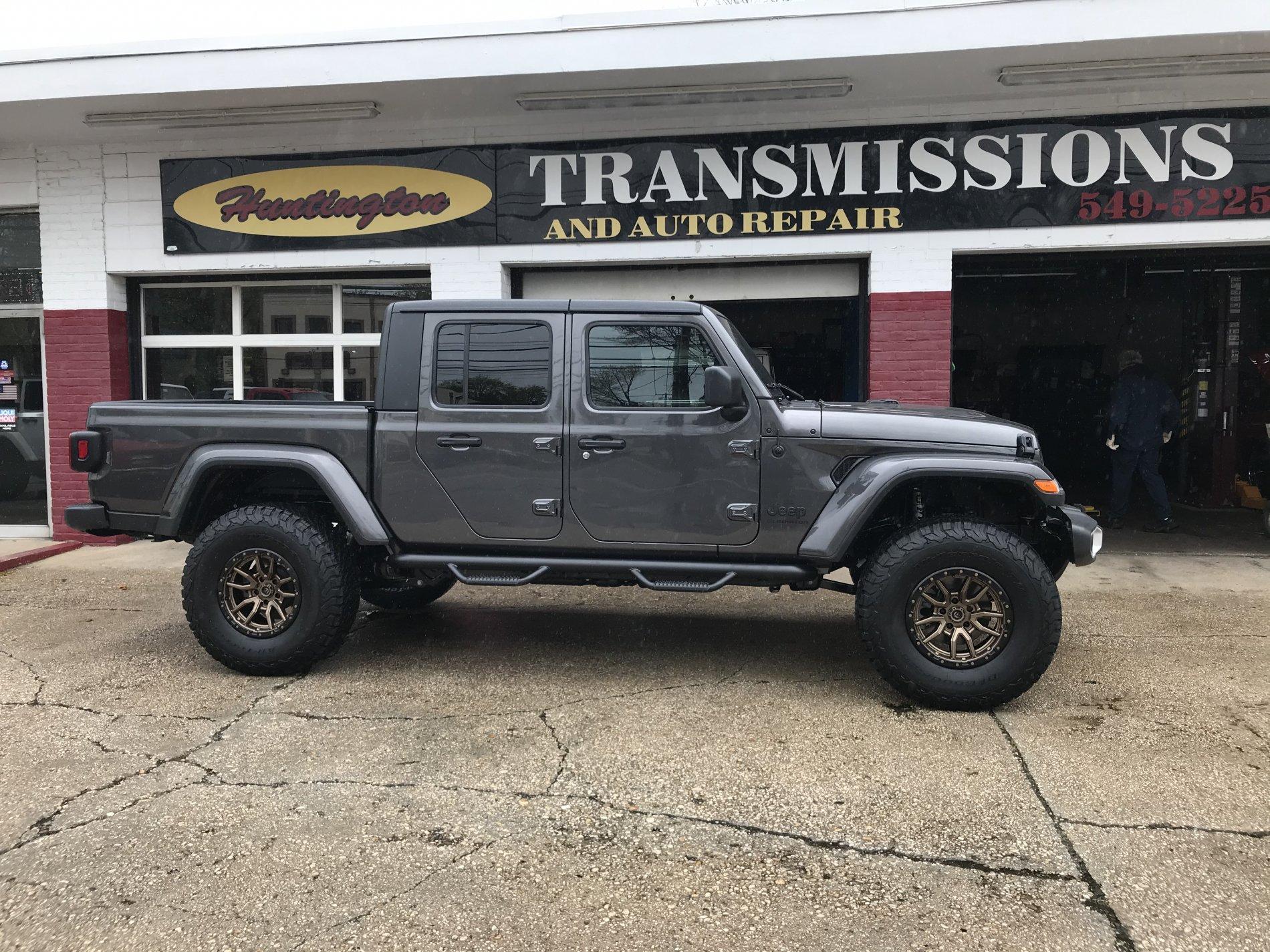 Jeep Gladiator Project Elpis 6C86705A-B6D7-4A77-BE6D-E0473F6D65D2