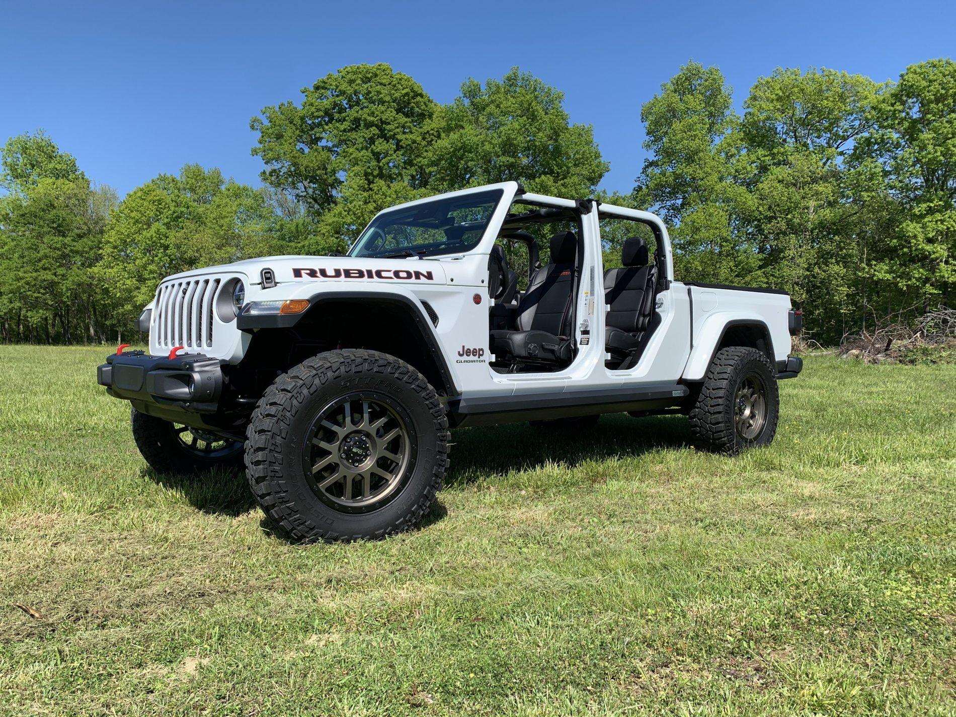 Jeep Gladiator Jeep Lift Kit and Fox Shocks Giveaway! 240F45E0-32FA-463B-9E73-9479DA766FE8