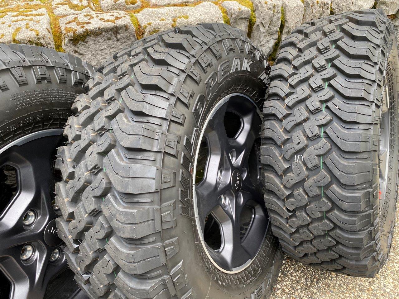 Jeep Gladiator For sale: Set of 5 2020 Gladiator Rubicon wheels with mounted Falken 33–Inch LT285/70R17C Mud–Terrain tires. IMG_6623