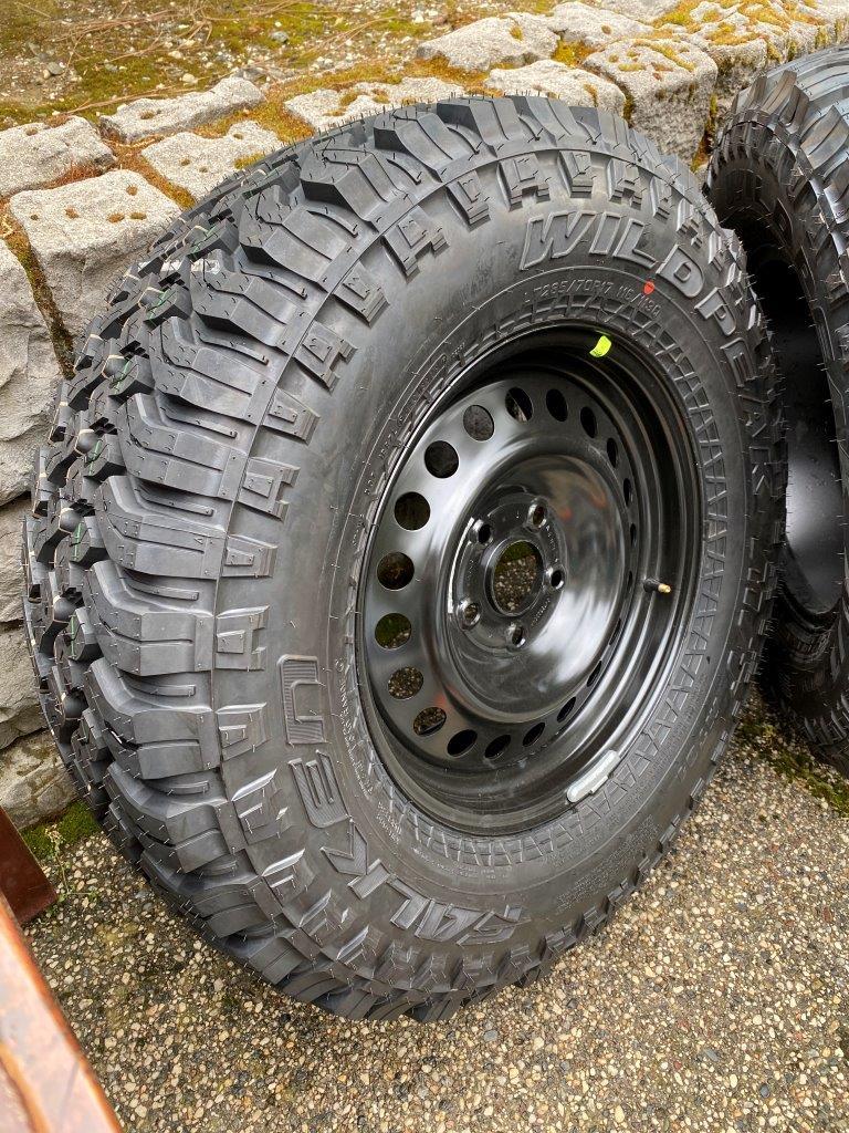 Jeep Gladiator For sale: Set of 5 2020 Gladiator Rubicon wheels with mounted Falken 33–Inch LT285/70R17C Mud–Terrain tires. IMG_6624