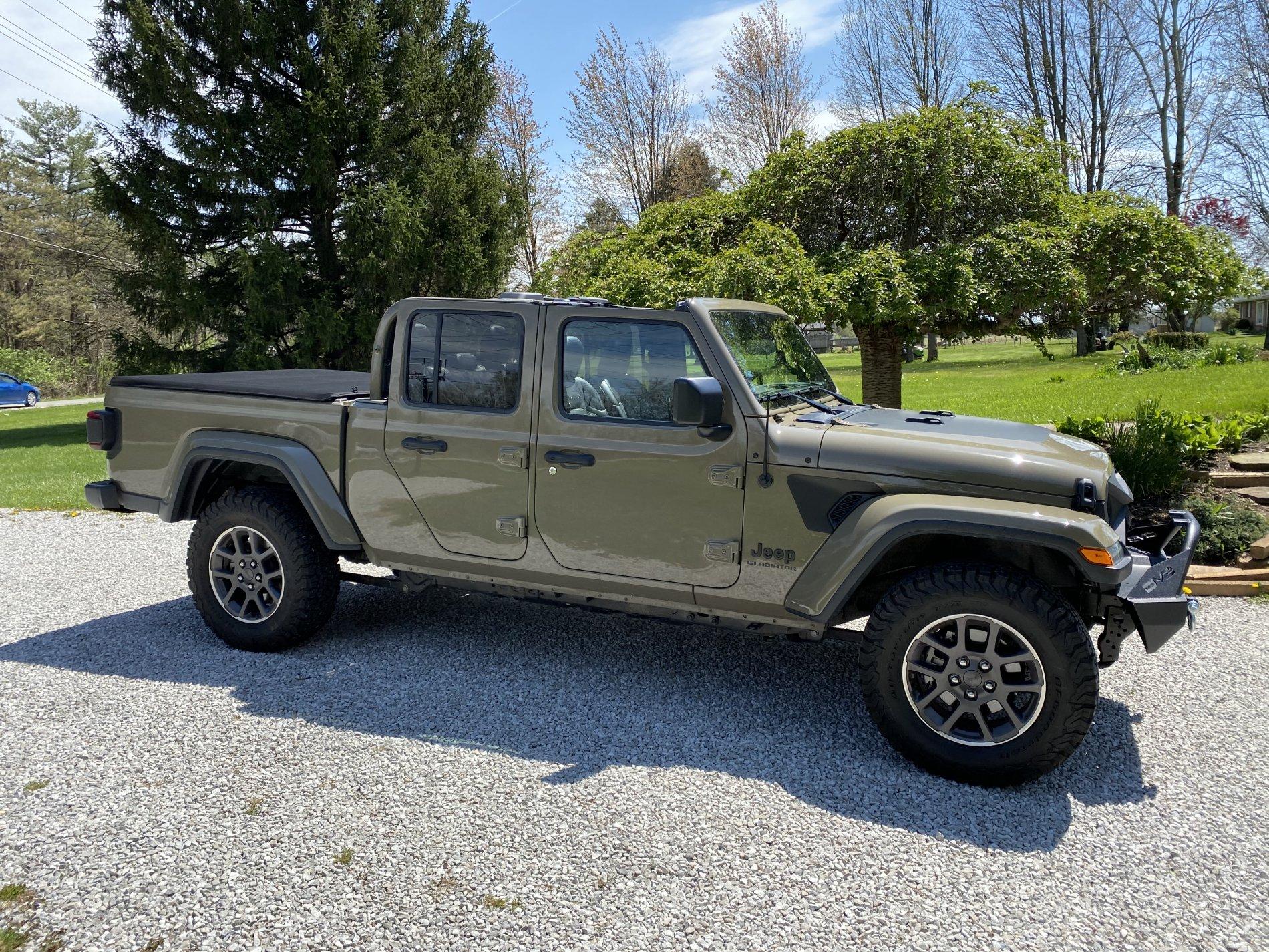 Jeep Gladiator What did you do WITH your Gladiator today? D9B478AE-C3CC-442B-923D-F8FE38B49F9C