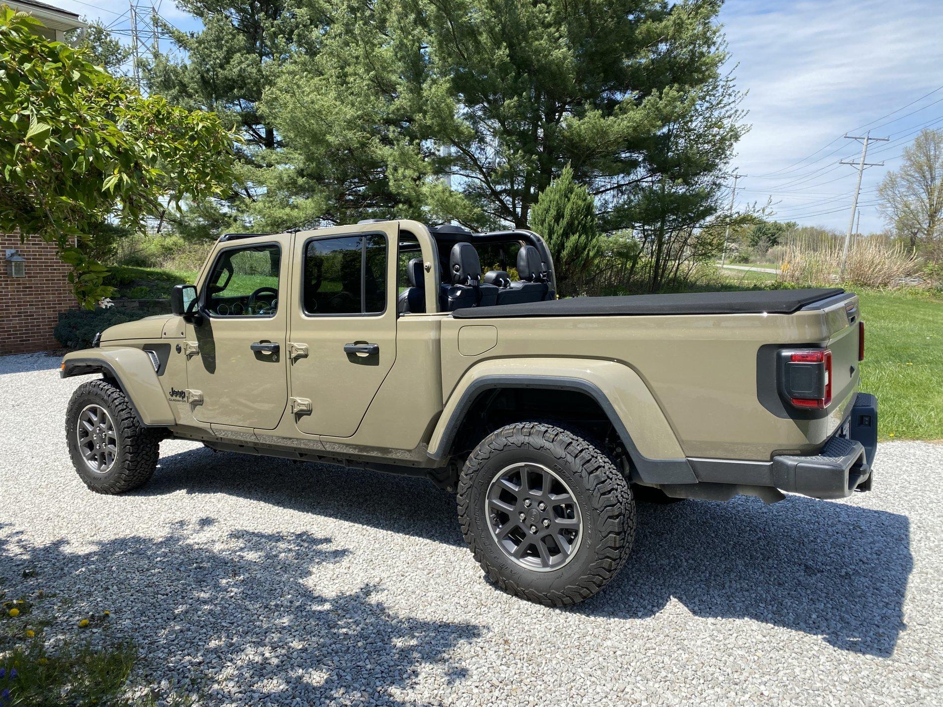 Jeep Gladiator What did you do WITH your Gladiator today? C466ED96-74B8-4A3F-A30D-630711688515