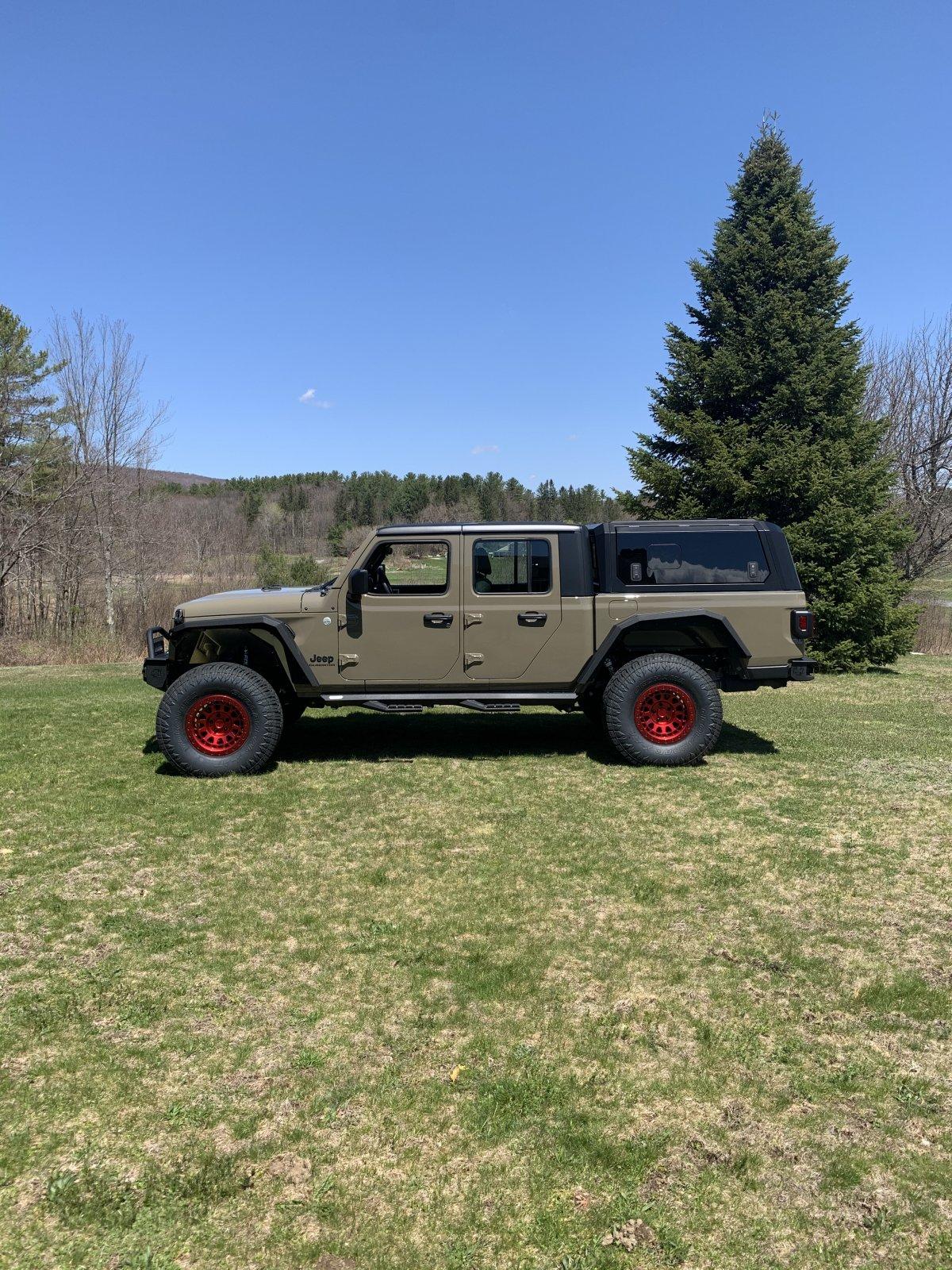 Jeep Gladiator SmartCap goes on new Jeep Gladiator Build Photo May 03, 12 05 07 PM