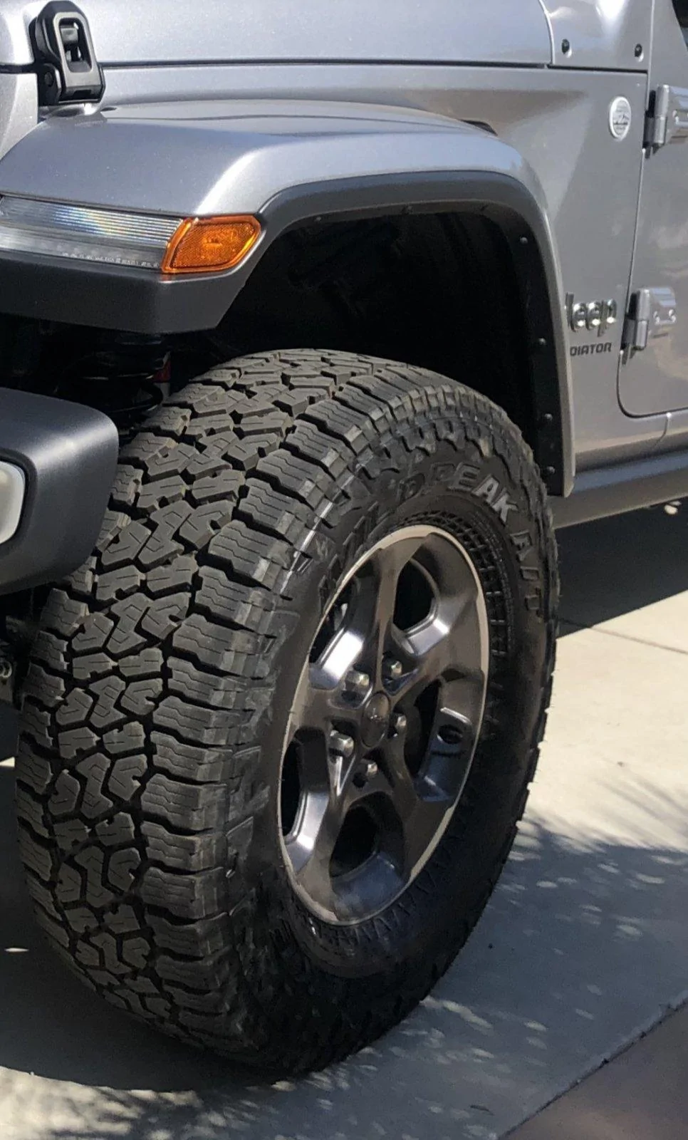 Jeep Gladiator Rubicon wheels and tires $850 5706B7A0-D724-4B44-8C67-97BE7982F5B2