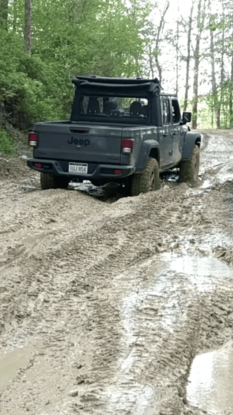 Jeep Gladiator Bent lower rocker rail, fix it or leave it? Screenshot_20200502-191752
