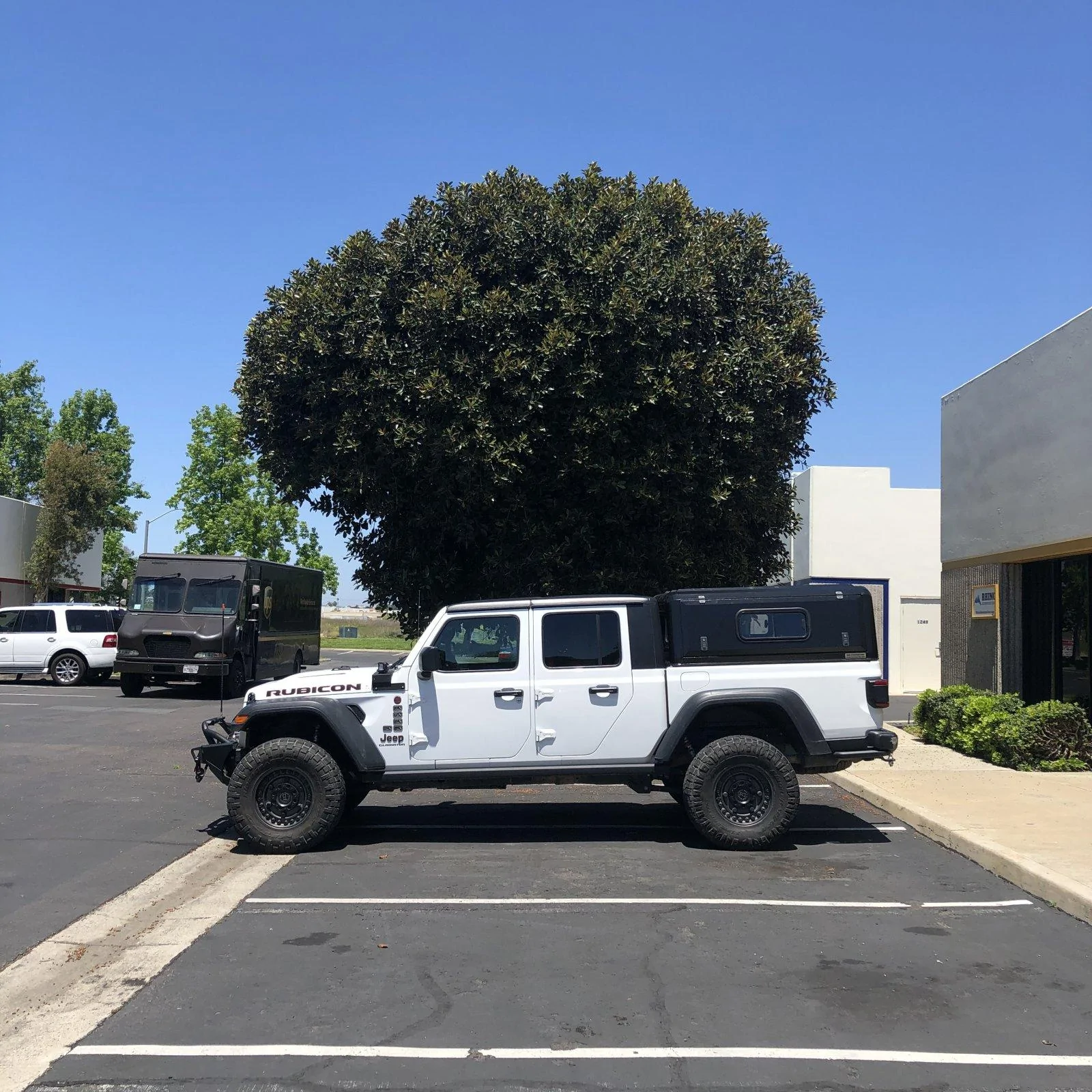 Jeep Gladiator RLD designs pic request 31F8D8FF-C69D-4184-9BF5-97282AAE47E6