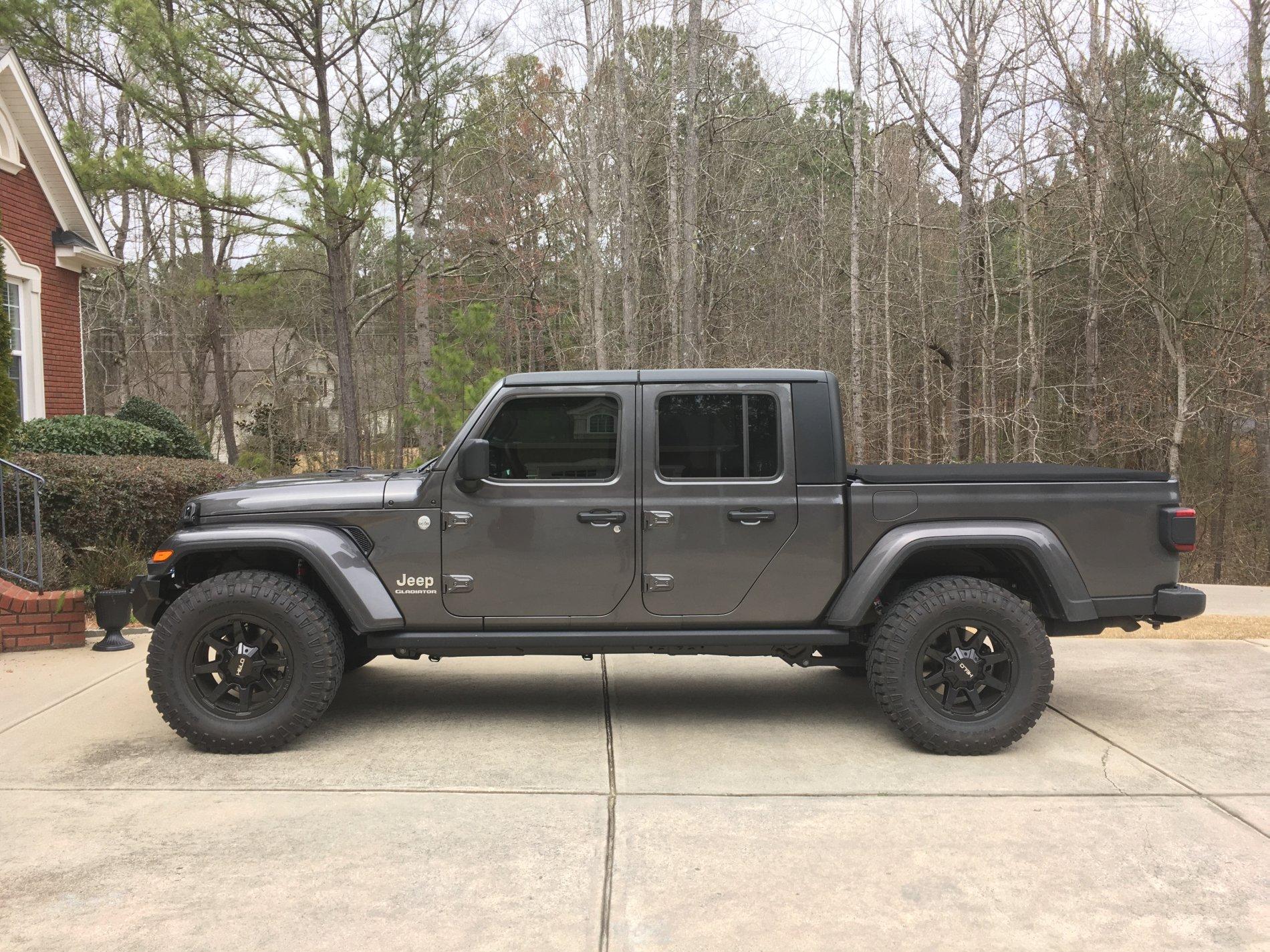 Jeep Gladiator Overland window tint 2849DE1D-D4A5-4030-9560-0D76FAA28D24