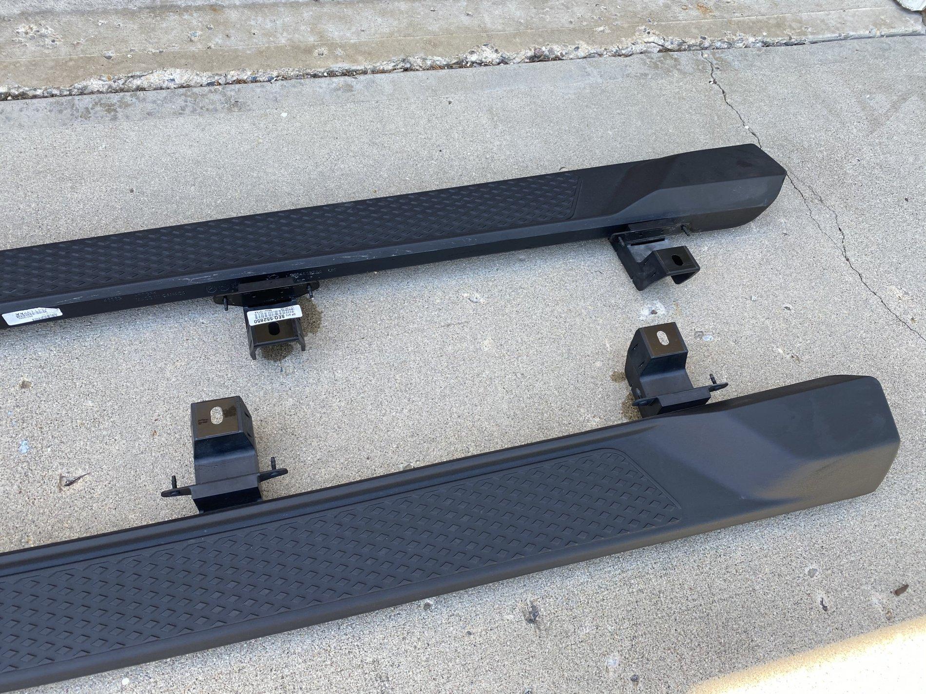Jeep Gladiator Sold-WTS: Gladiator Running boards A2105EF6-0AD8-4C84-9677-C2C77E621532