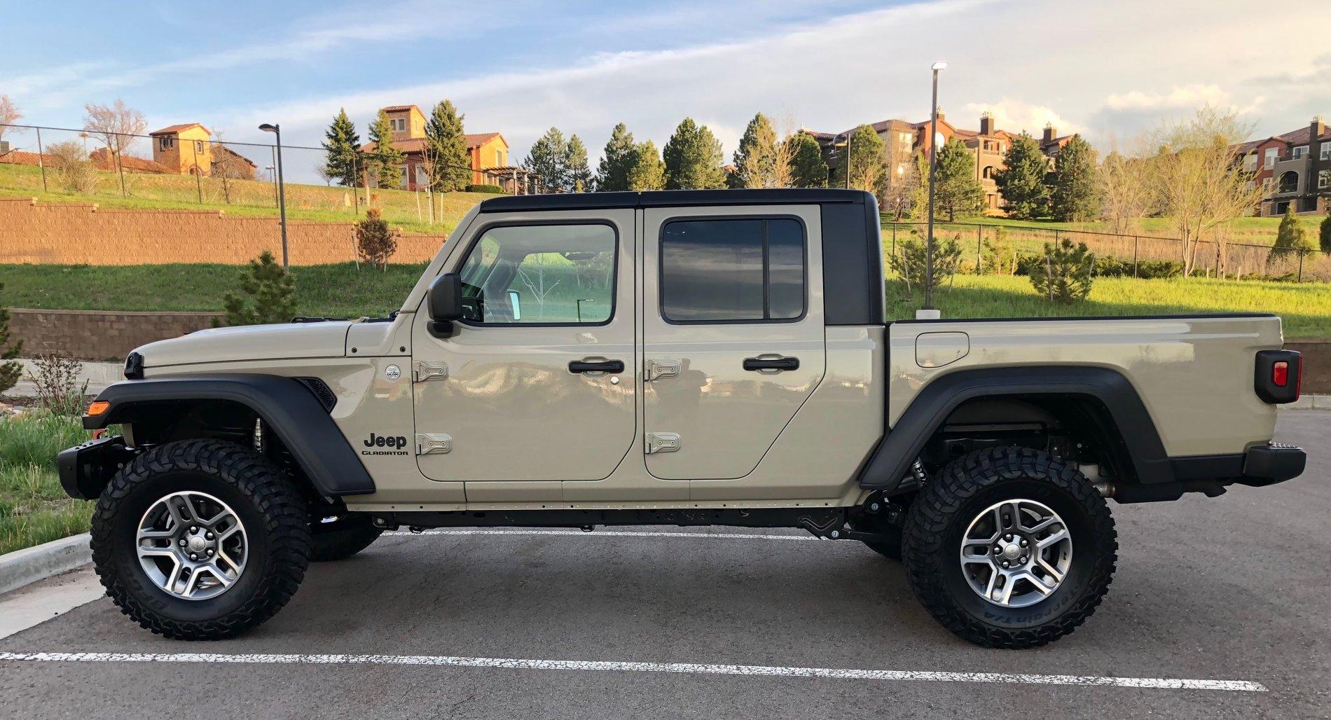 Jeep Gladiator Lets see all those Gladiators with lifts and bigger tires! 1