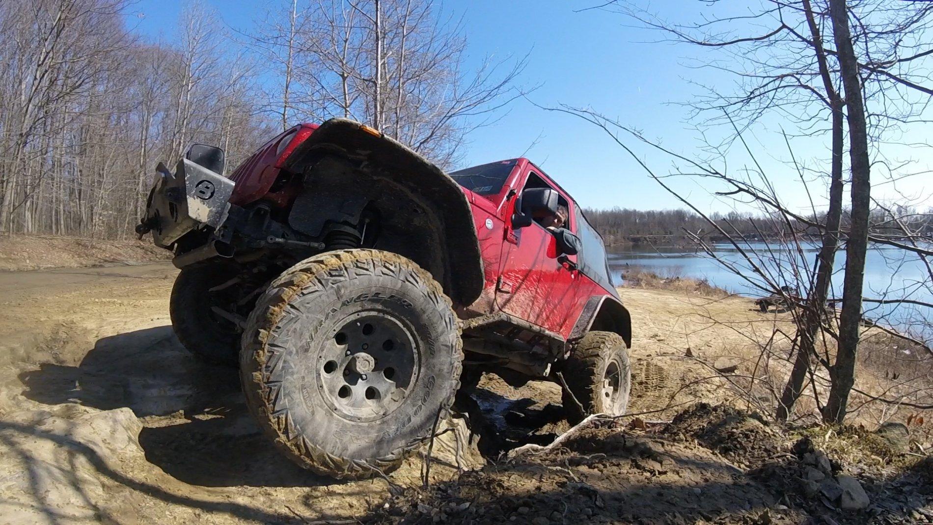Jeep Gladiator What other jeep is in your garage? C803CE1E-DD82-49EC-B1EE-00BD56F1A0FB