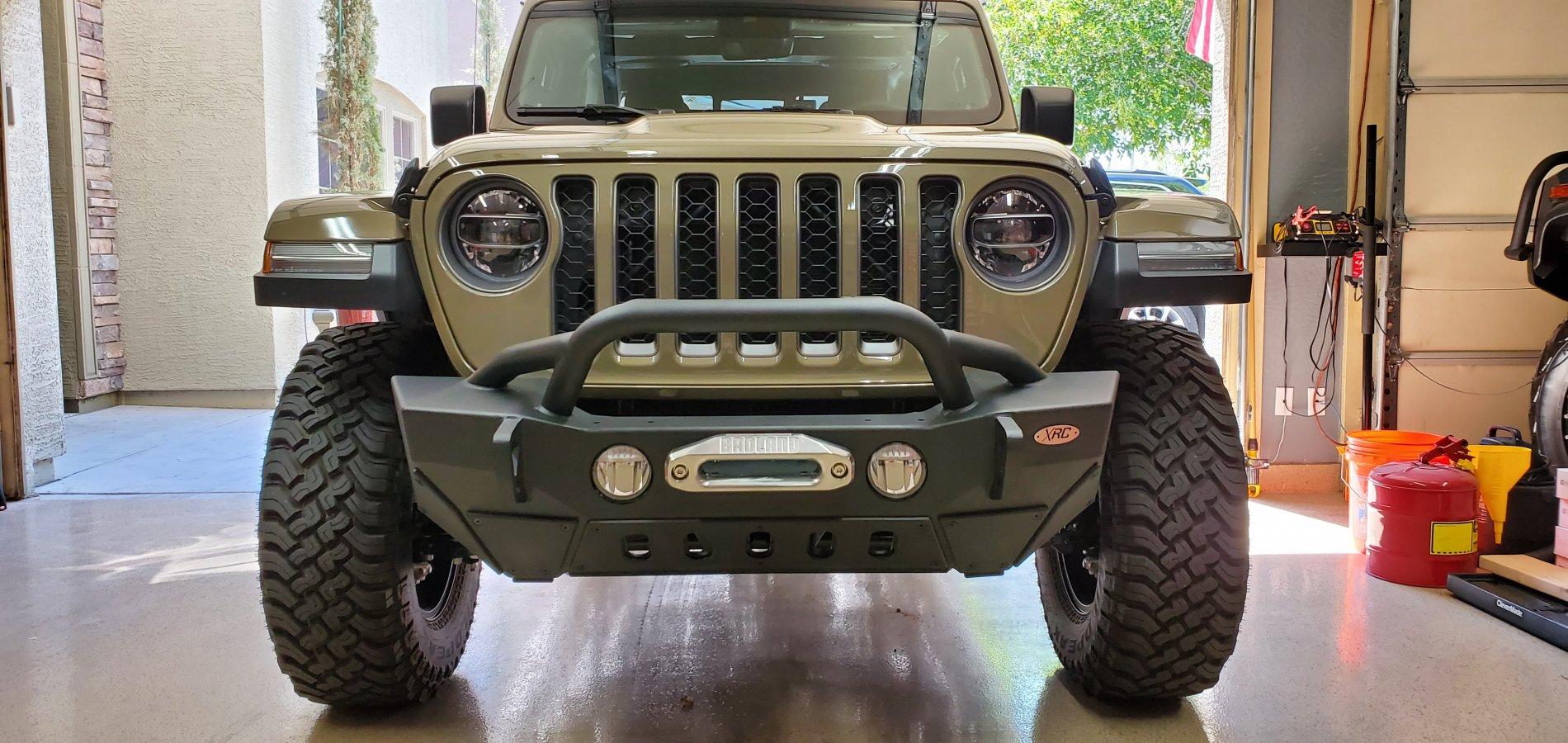 Jeep Gladiator Show me your front bumpers!! 20200506_145414