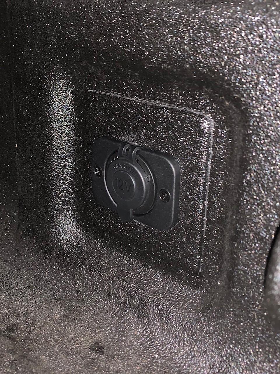 Jeep Gladiator No bed power? No problem! $9.99 do it yourself. Power6