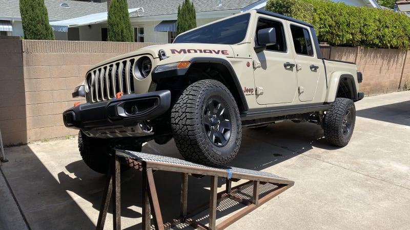 Jeep Gladiator Gladiator Mojave vs Rubicon Suspension Flex Test (RTI - Ramp Travel Index) 2_f34_oa