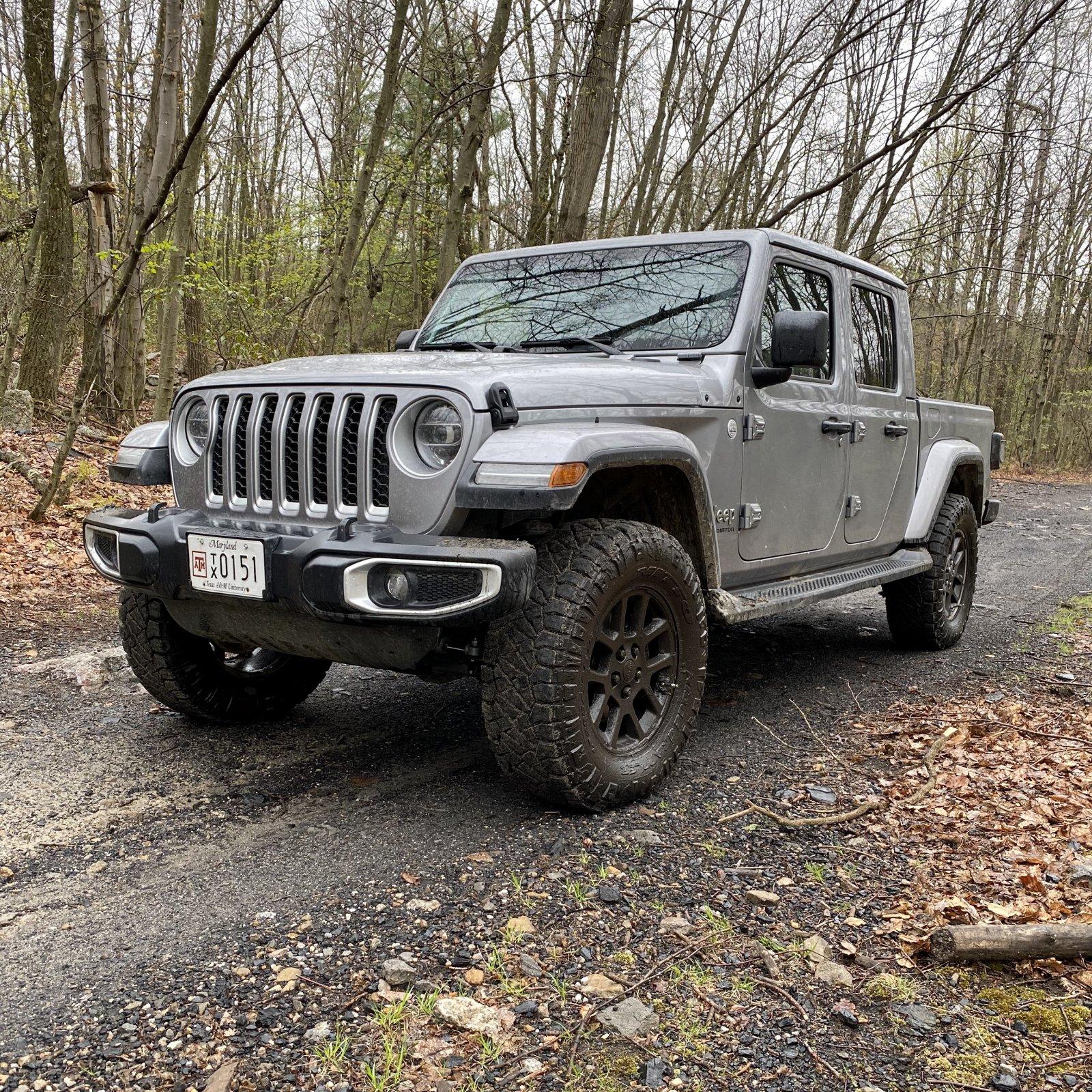 Jeep Gladiator Skyjacker 2.5"/1" lift, any experiences? D71C686F-BEEB-44D0-8ED5-8294761C7337