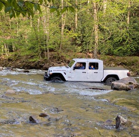 Jeep Gladiator What did you do WITH your Gladiator today? EF5106BB-66A7-440A-9A8B-B1ECE3C05000