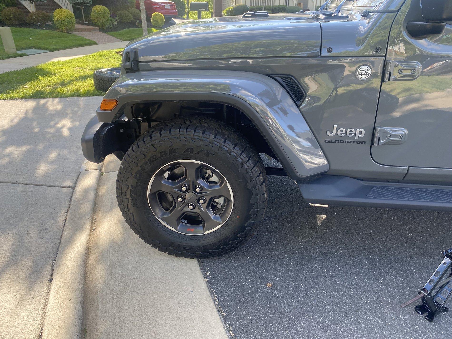 Jeep Gladiator Pics of Overland with Rubicon take-offs? 649E4386-BDE2-4615-9D11-07318AA6F518