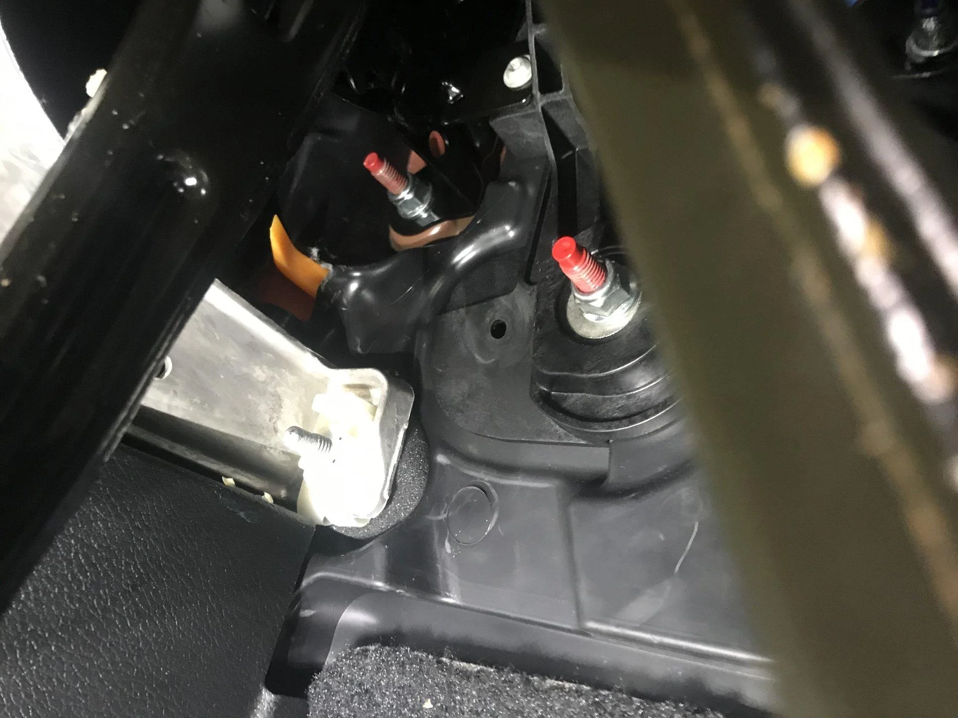 Jeep Gladiator Found a grommet on the driver side firewall (manual) to run wires D13C0A46-1786-4D3A-98D6-C0EB823DB013