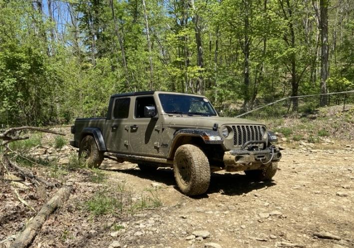 Jeep Gladiator What did you do WITH your Gladiator today? 7A0BF426-DAC0-4B46-86F9-3D7709F501F0