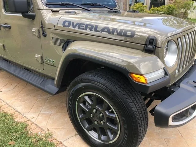 Jeep Gladiator Stickers and decal pics! 17CD6524-1862-4536-937F-230F0FBE45FD