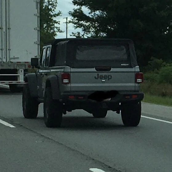 Jeep Gladiator Who was this, and is was this Softopper FOR JT? Topper_2