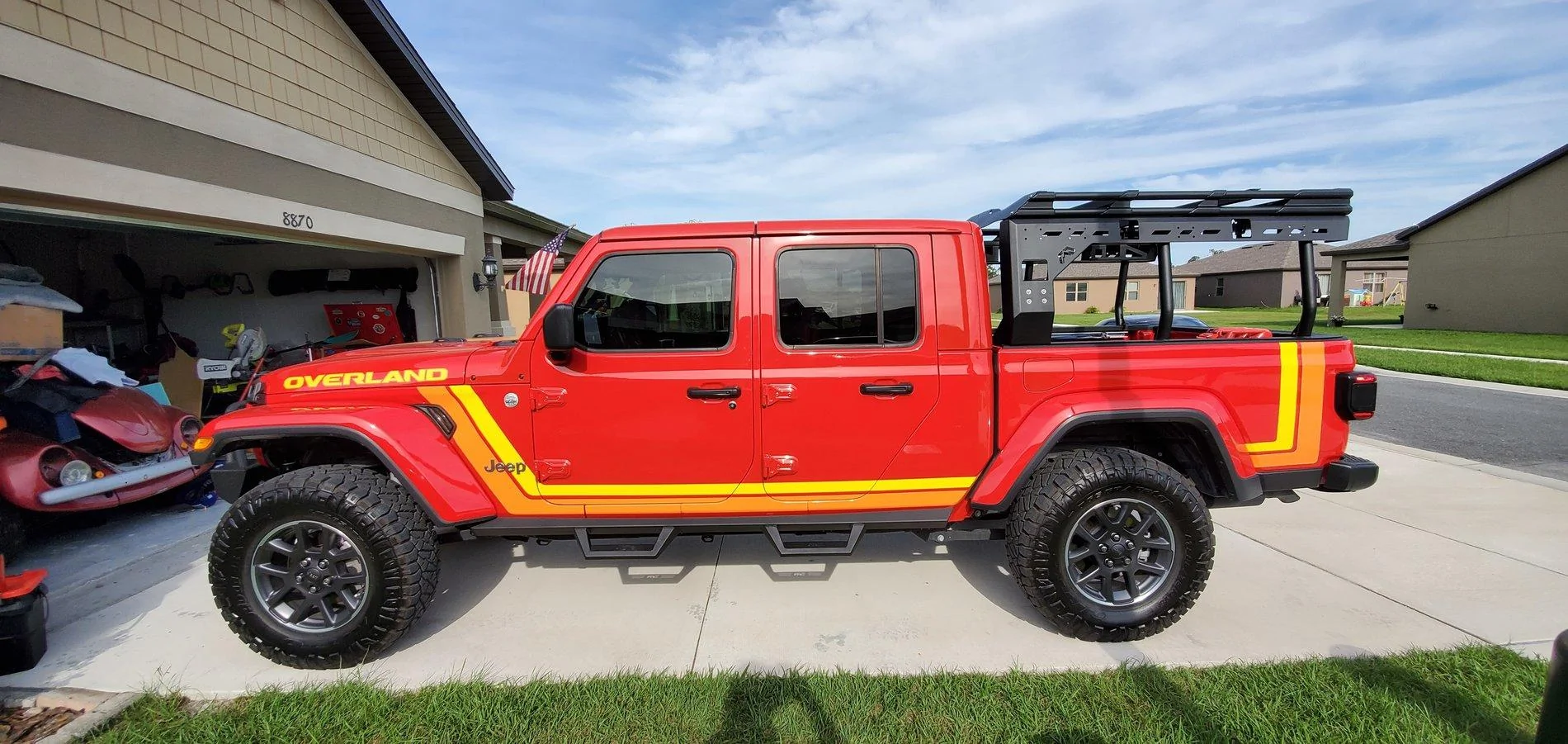 Jeep Gladiator We’re Digging This Comanche and Scrambler Inspired Retro Gladiator Look 20200422_172846