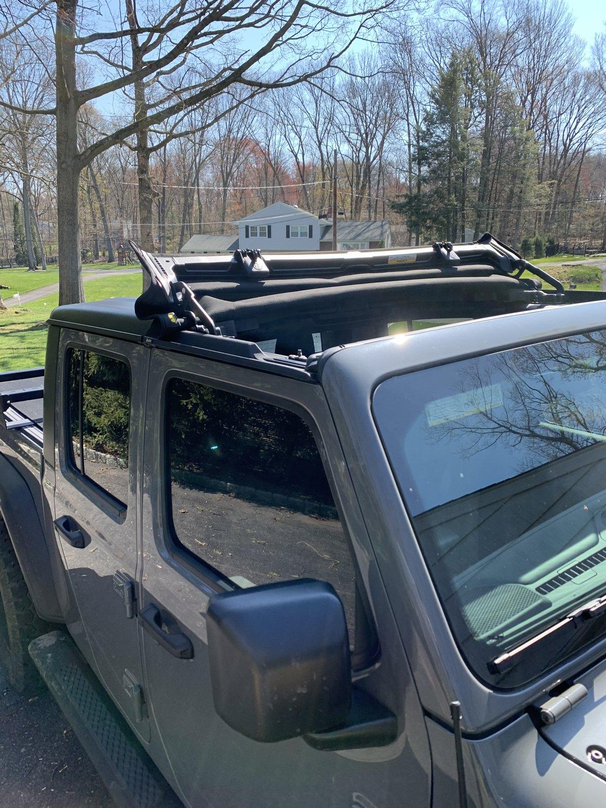 Jeep Gladiator BeStop Sunrider question and photo request... 0ACEBE42-B181-41EA-AABB-CB9F9F58E35F
