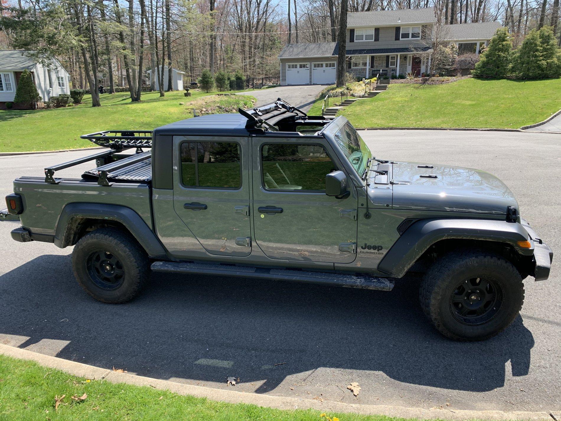 Jeep Gladiator BeStop Sunrider question and photo request... 9020E10F-20C8-4003-AAE2-17375D2D1E08