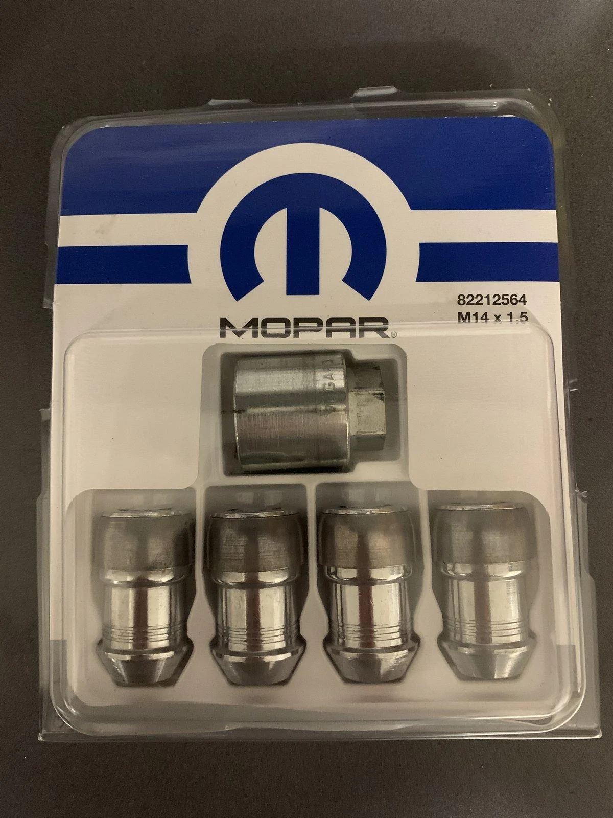 Jeep Gladiator Mopar Wheel Lock Kit IMG_1425