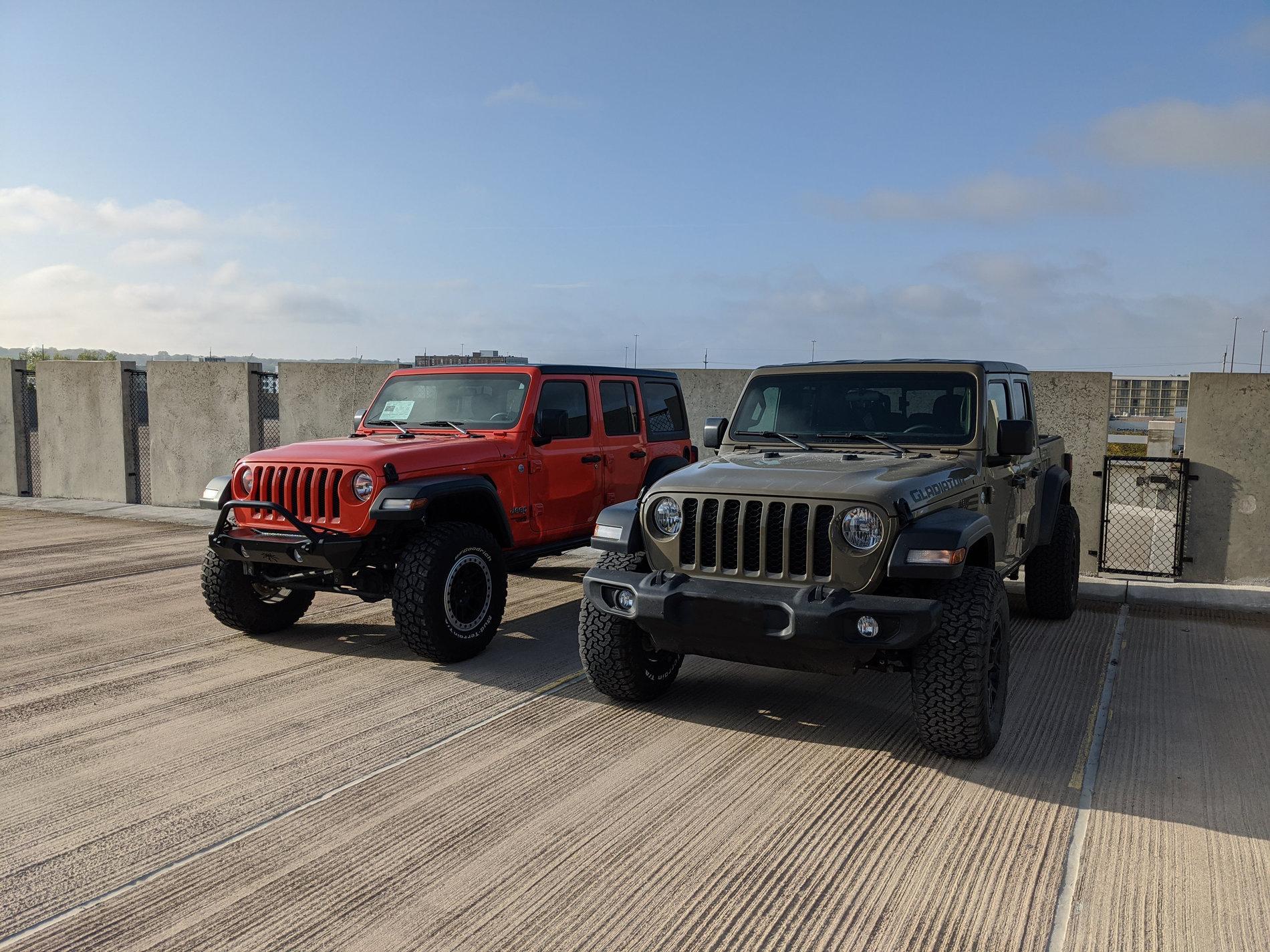 Jeep Gladiator Jeeps Parking Next To Jeeps IMG_20200514_075800