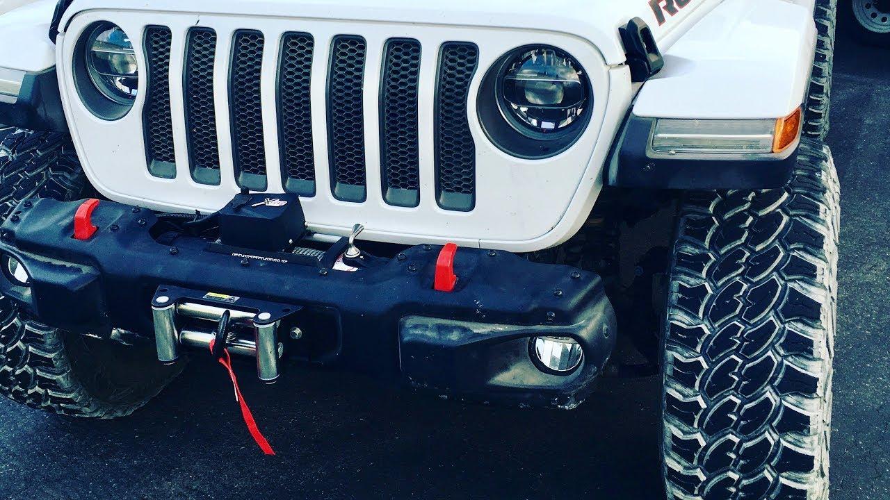 Jeep Gladiator Mopar Steel Bumper and Cable Winch A4E26B08-C1BC-4693-B959-FACD3CAEEB32