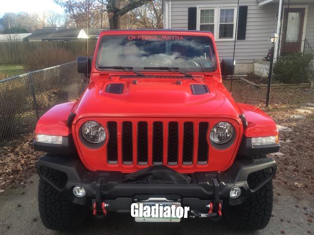 Jeep Gladiator Rubicon w Stock Front Bumper...considering a winch. 580B6E1C-1736-4AD5-B6A1-570C5DF7C602