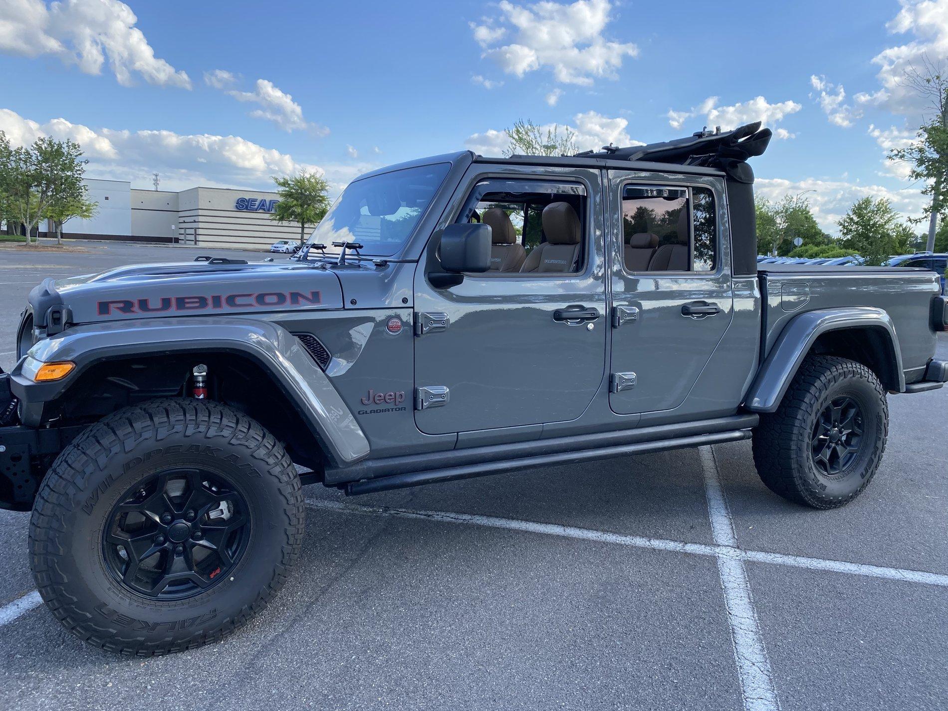 Jeep Gladiator Samson 568555C6-6672-405F-8051-204CE707430A