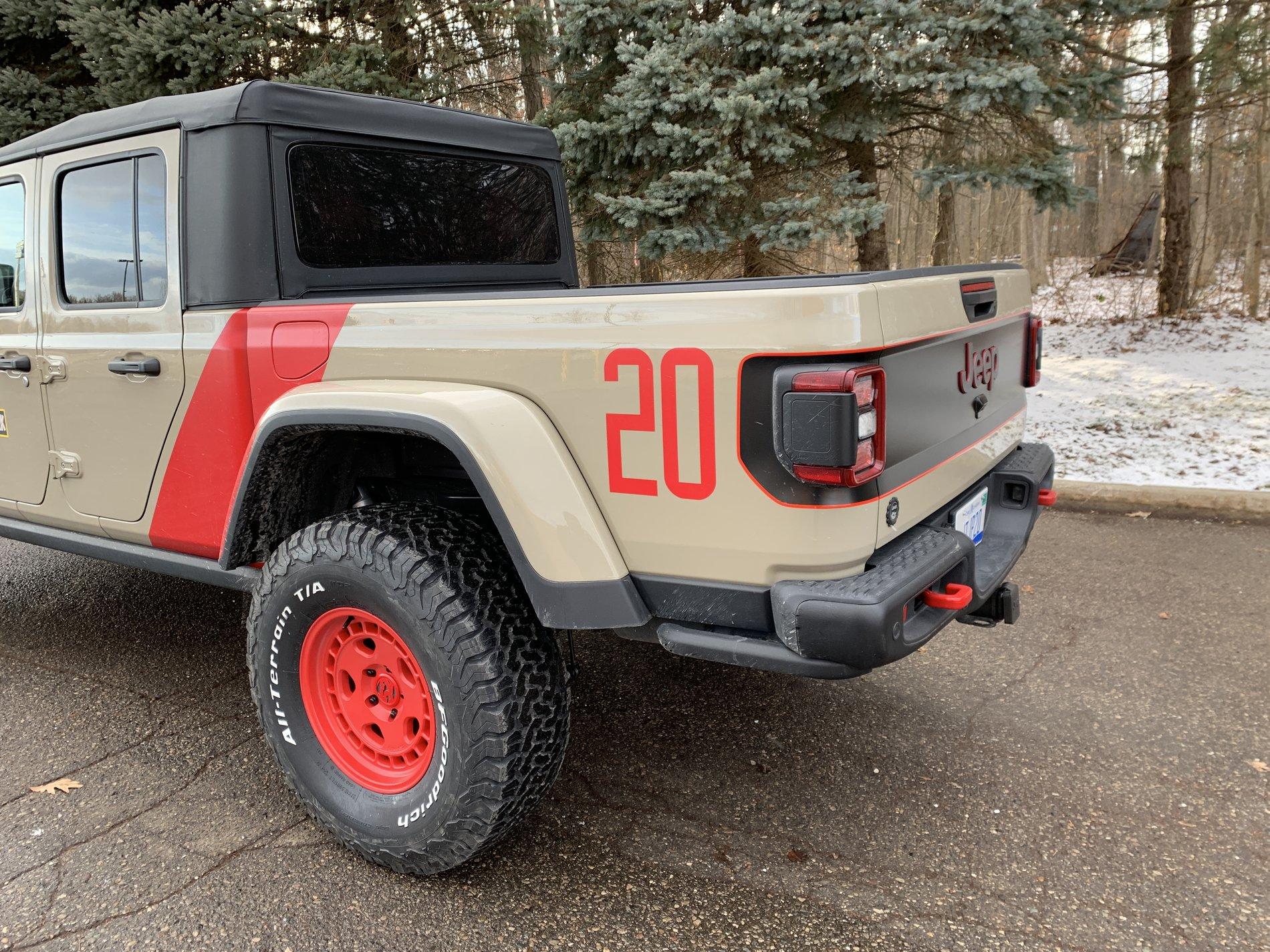 Jeep Gladiator JT JP20 Jurassic Rubicon EBD6B7A5-3D86-4D34-A196-A94FC23EF91C