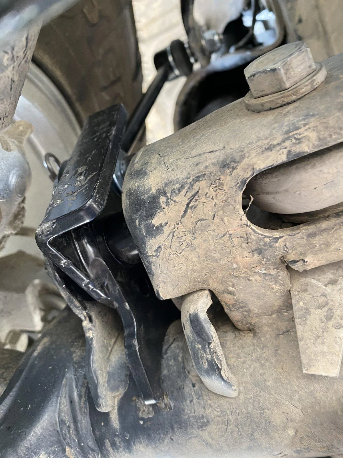 Jeep Gladiator Anybody have experience with the new Teraflex sway bar disconnects? C5A22D10-2672-46CD-9AC7-30B8C01491B4