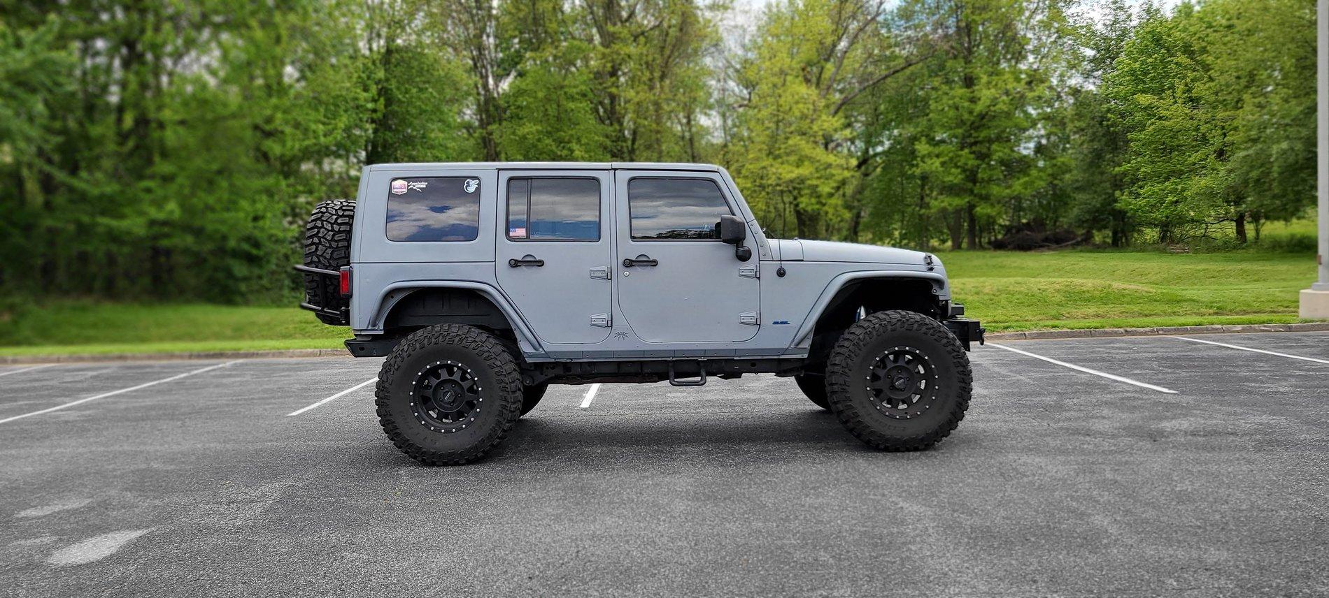 Jeep Gladiator 2008 JKU - 6.2L LS / 37s 20200509_122816